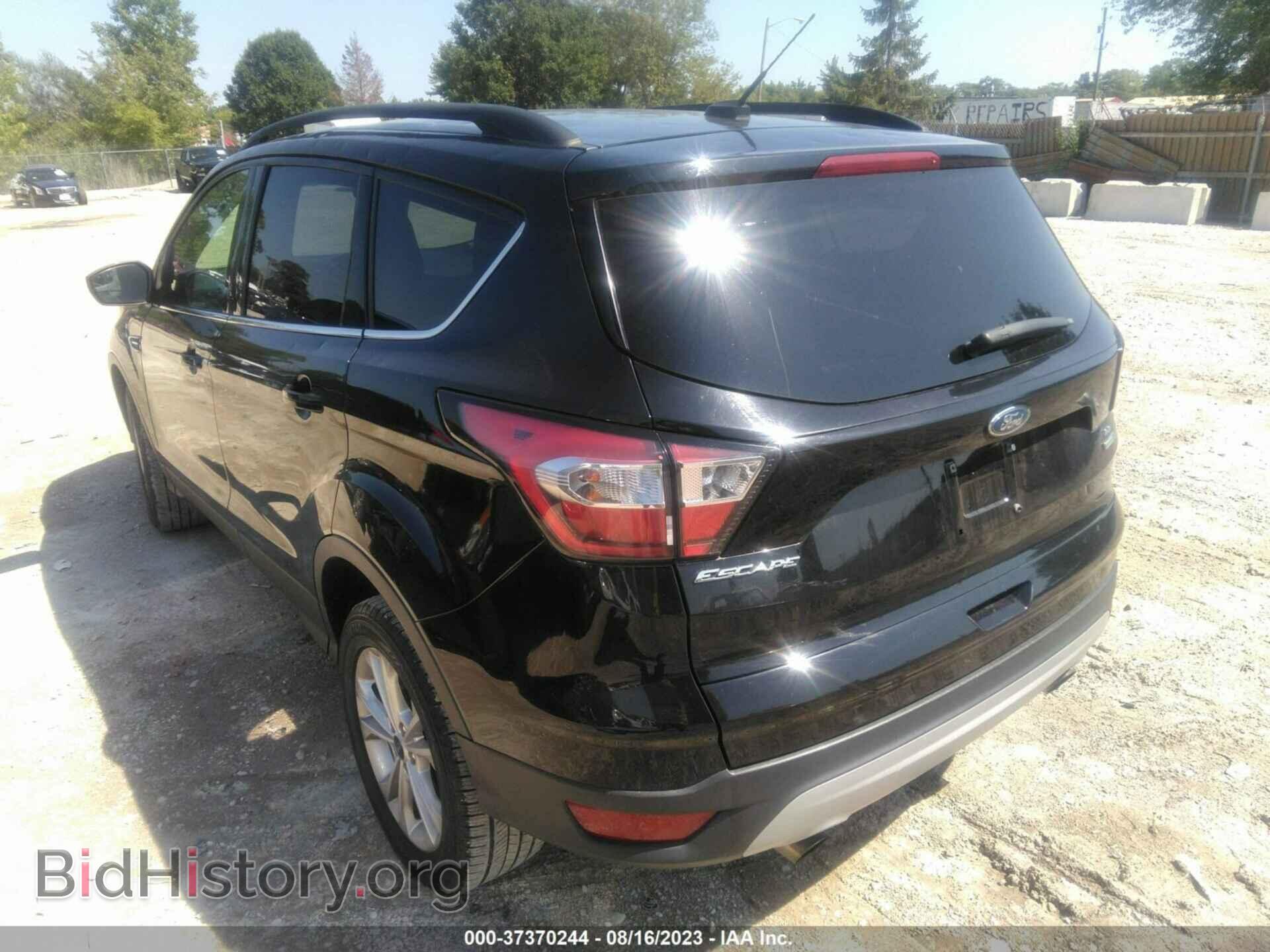 2018 FORD ESCAPE - VIN: 1FMCU9G96JUC41626 - Фото 3
