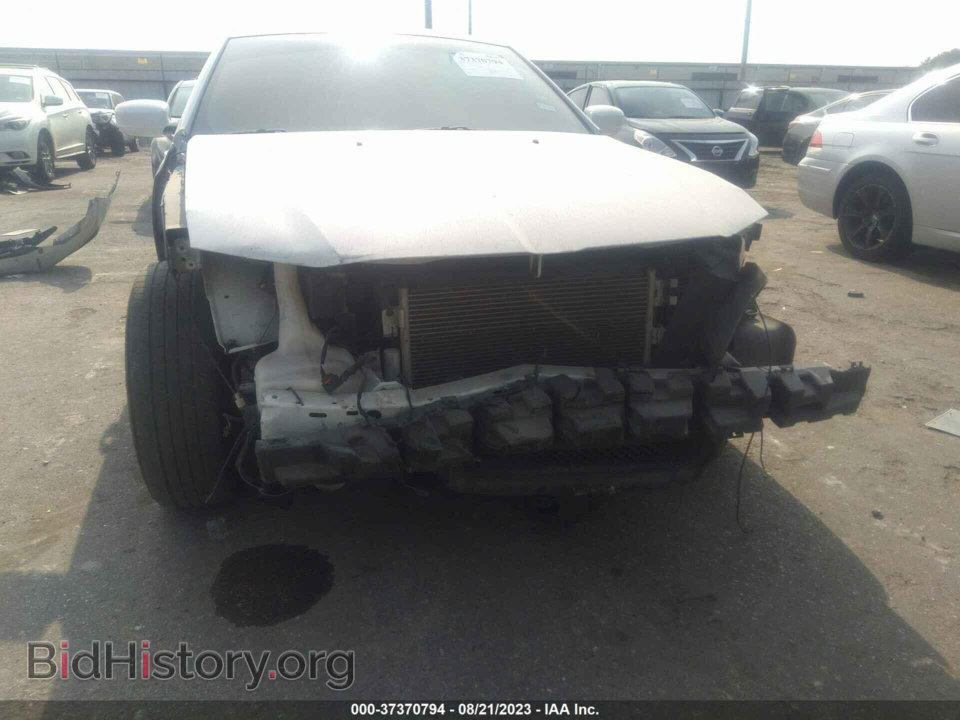 2013 CHRYSLER 300 - VIN: 2C3CCAAG2DH589211 - Фото 6