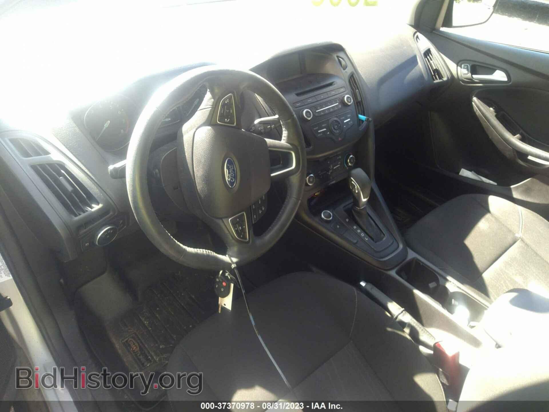 2017 FORD FOCUS - VIN: 1FADP3F27HL200932 - Photo 5