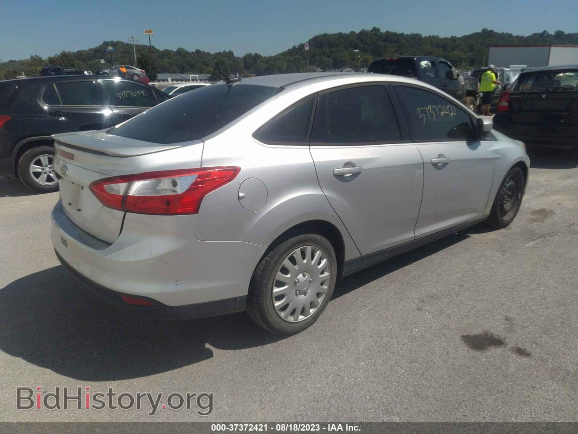 2012 FORD FOCUS - VIN: 1FAHP3F21CL241874 - Фото 4