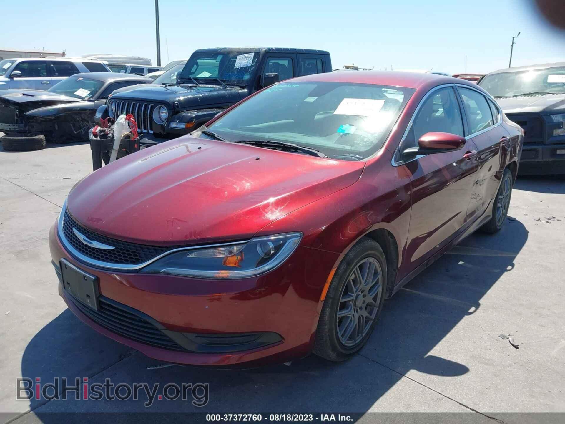 2015 CHRYSLER 200 - VIN: 1C3CCCFB5FN597435 - Фото 2