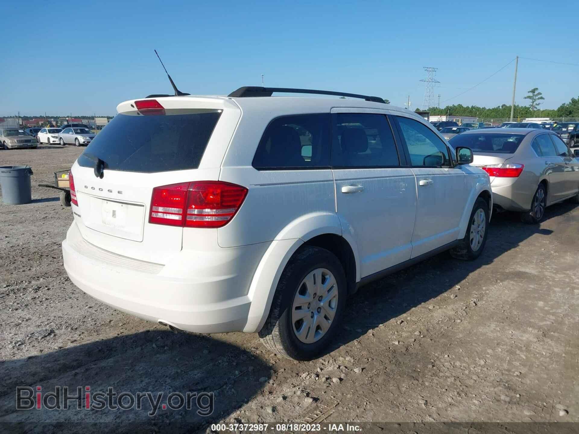2017 DODGE JOURNEY - VIN: 3C4PDCABXHT504848 - Фото 4