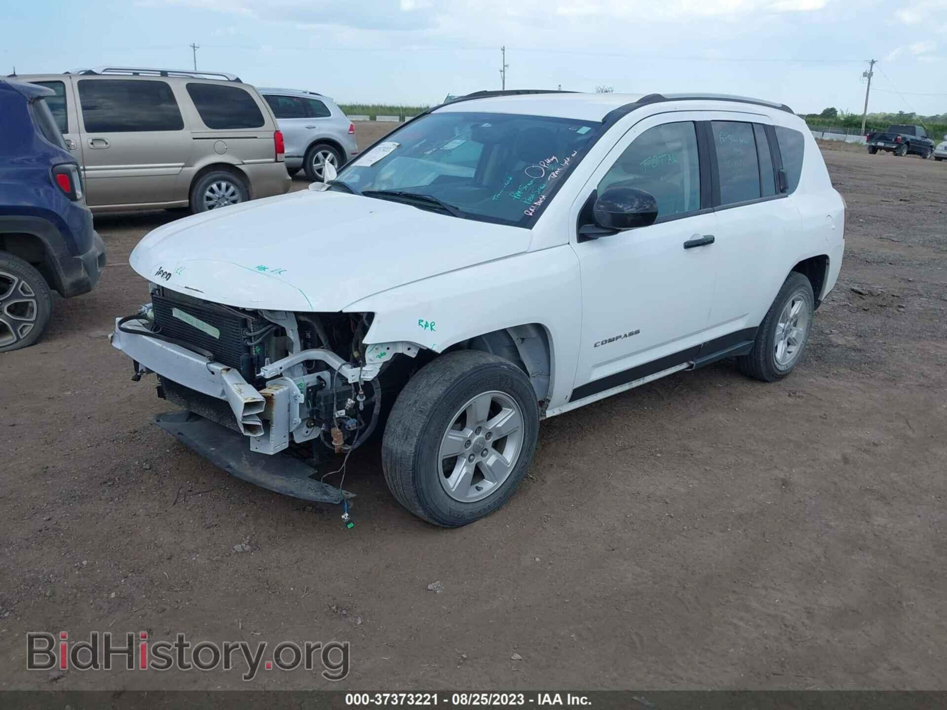 2017 JEEP COMPASS - VIN: 1C4NJCEAXHD117482 - Фото 2