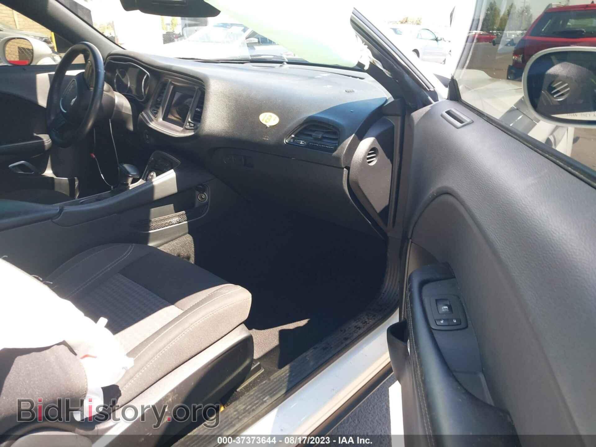 2019 DODGE CHALLENGER - VIN: 2C3CDZAG7KH616525 - Фото 5