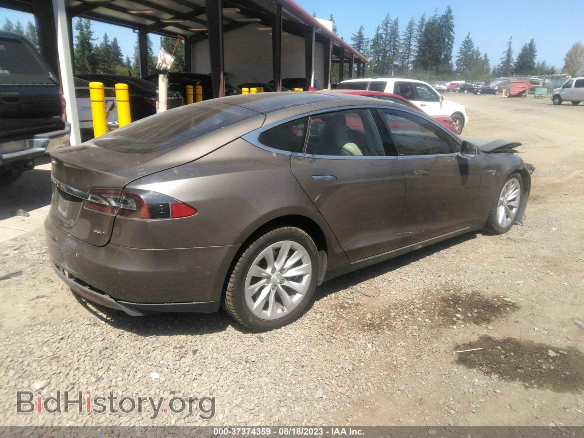 2015 TESLA MODEL S - VIN: 5YJSA1E22FF118907 - Фото 4
