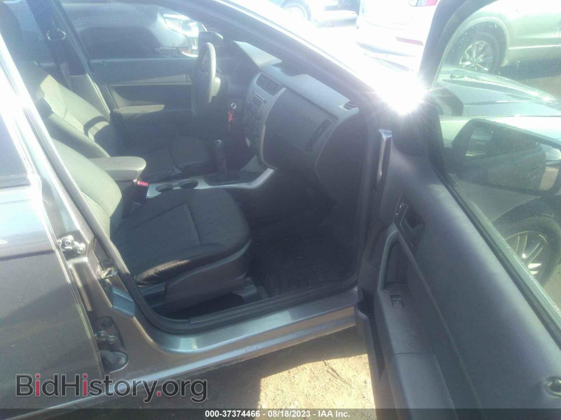 2010 FORD FOCUS - VIN: 1FAHP3FN9AW278452 - Фото 5