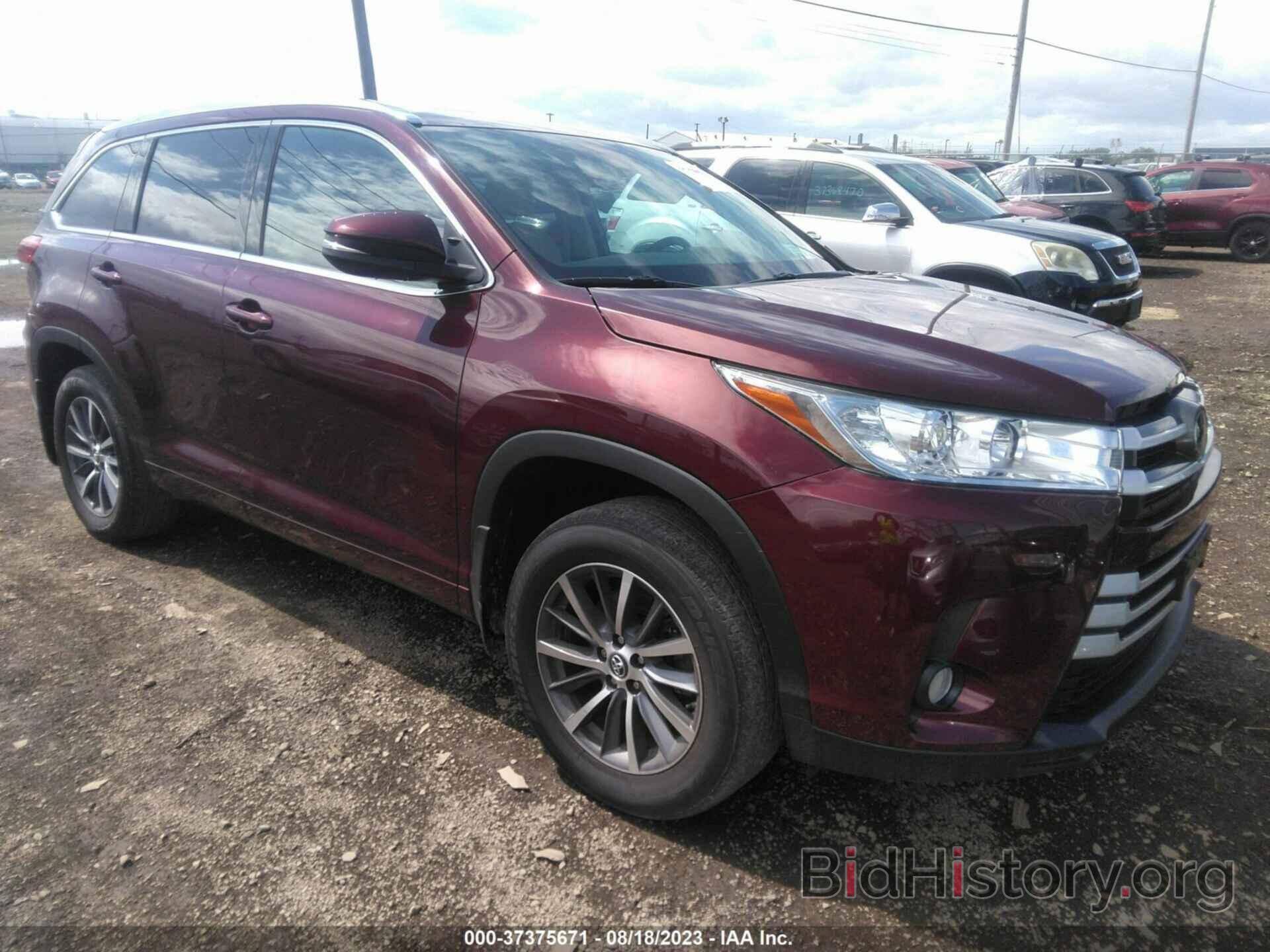 Фотография 5TDJZRFH0JS873077 - TOYOTA HIGHLANDER 2018