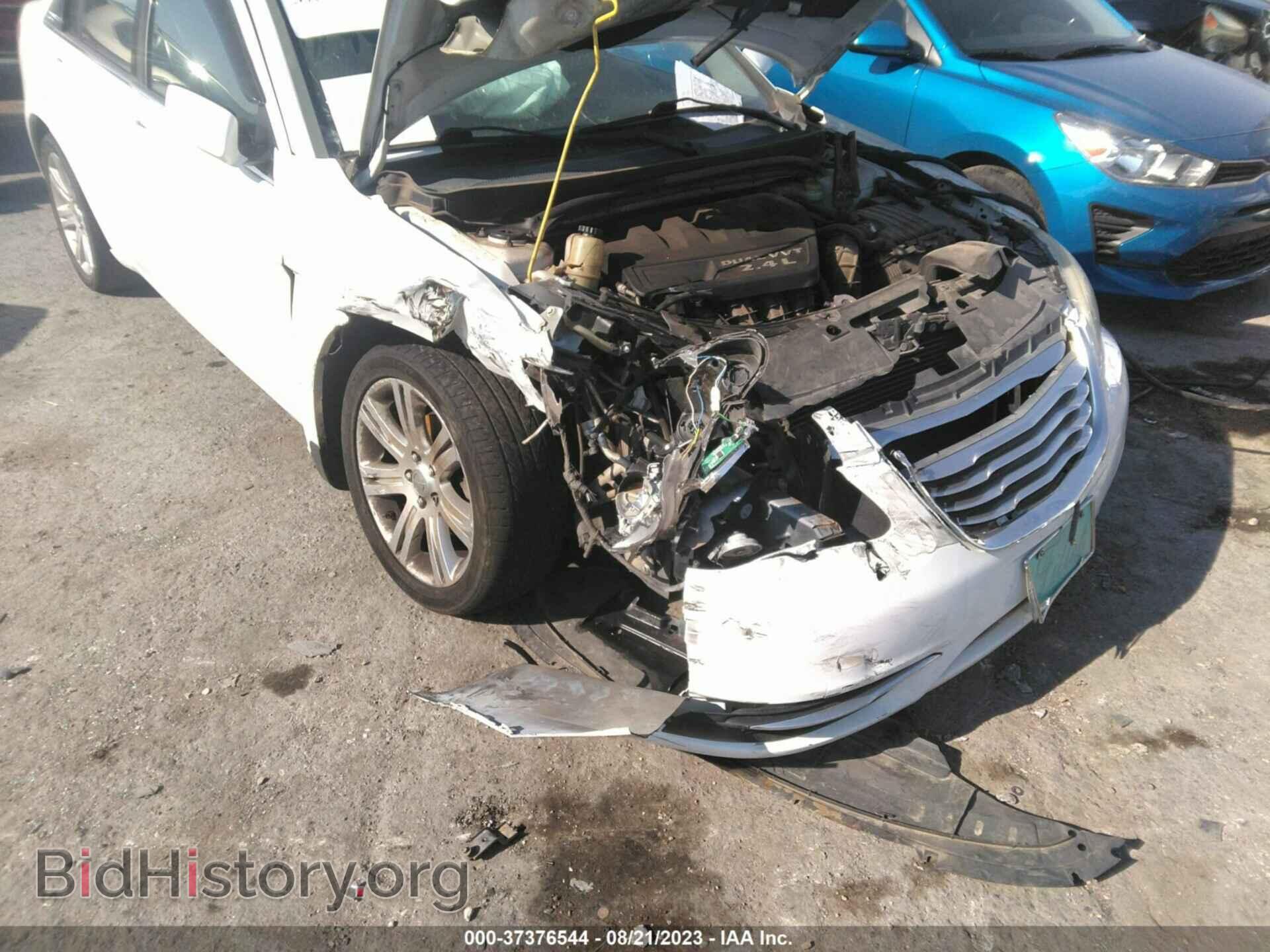 2012 CHRYSLER 200 - VIN: 1C3CCBBB4CN131426 - Фото 6