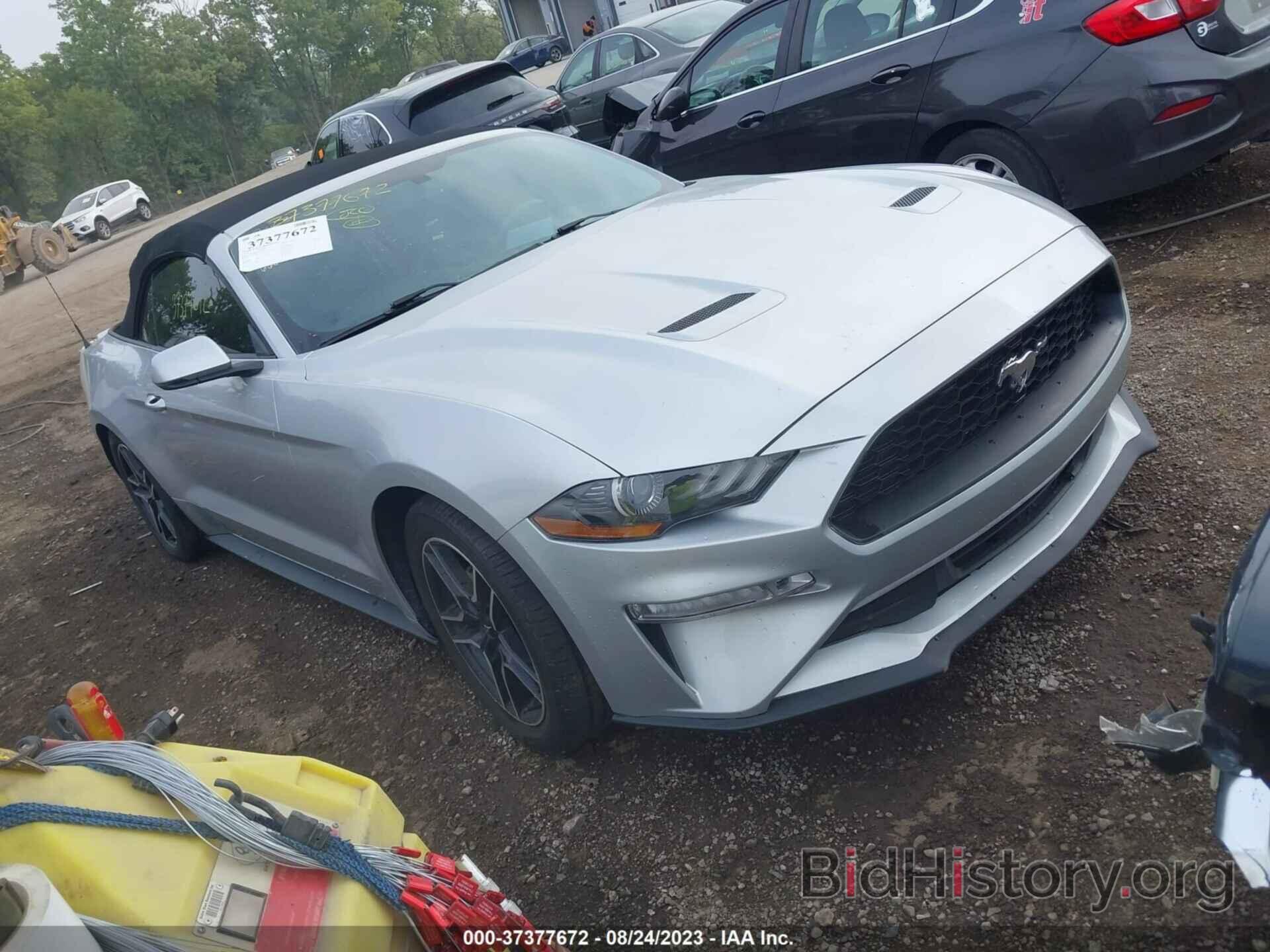 Photo 1FATP8UH7J5138751 - FORD MUSTANG 2018