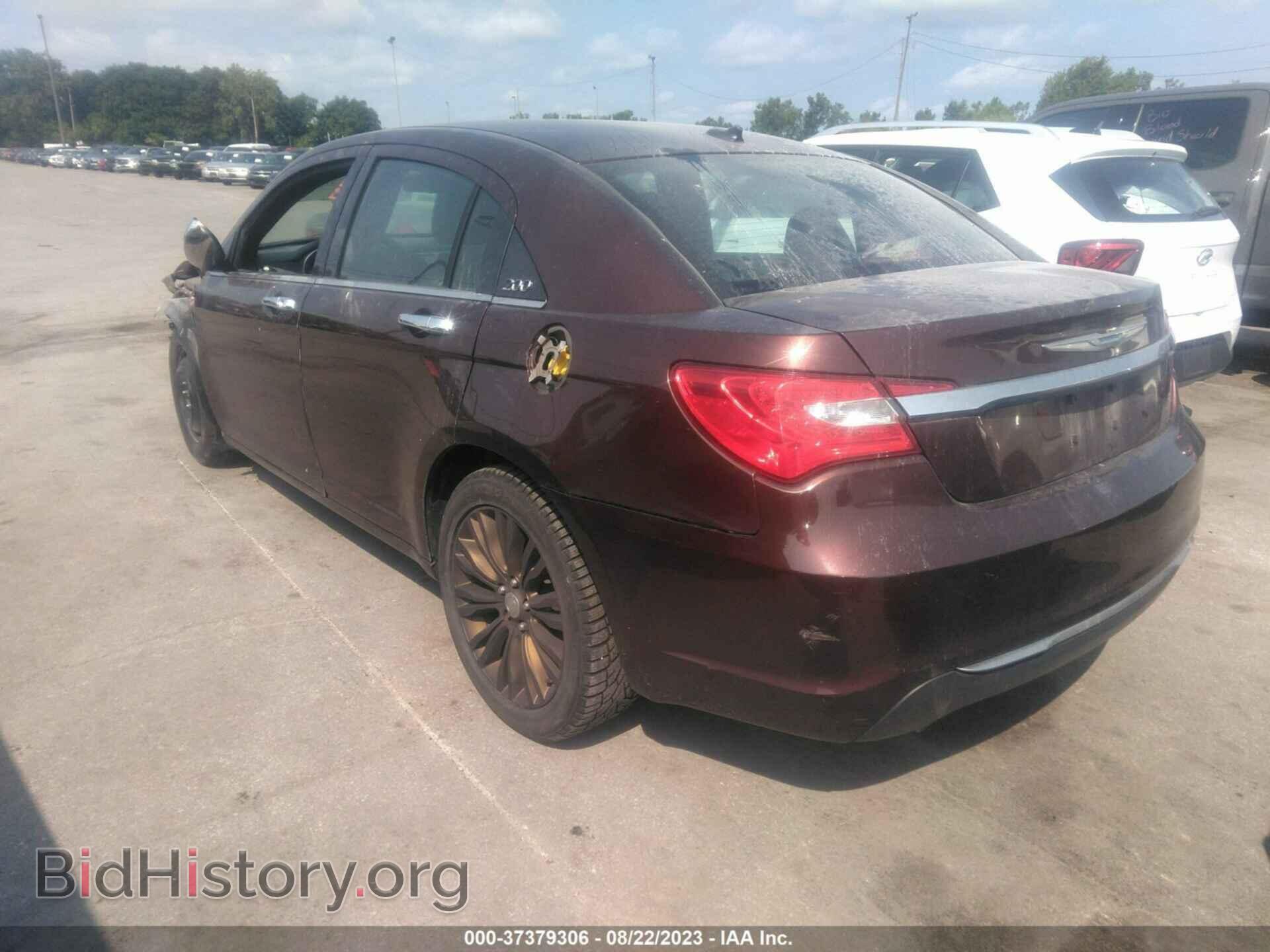 2012 CHRYSLER 200 - VIN: 1C3CCBCG8CN254107 - Фото 3