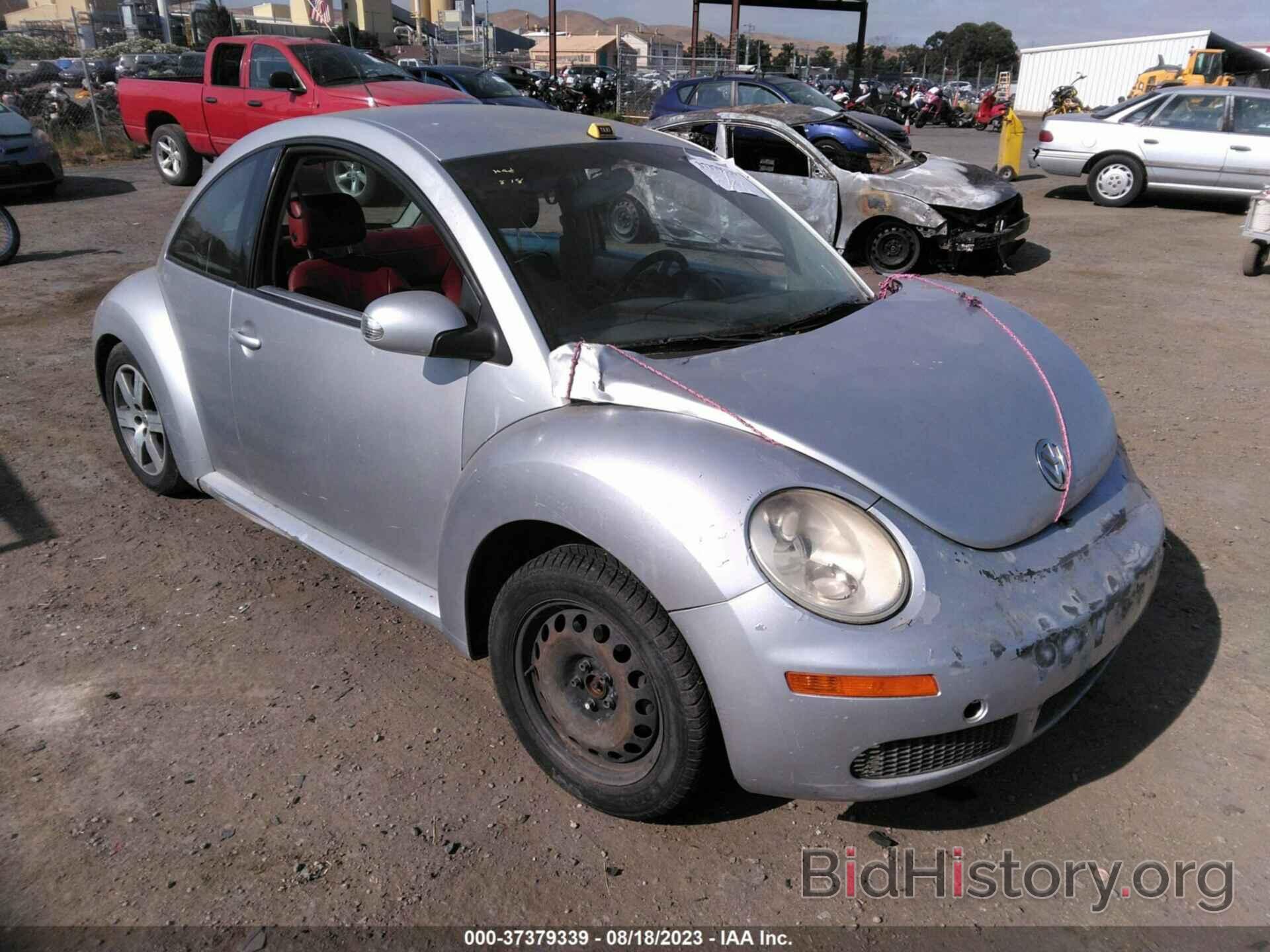 Photo 3VWPG31C66M411054 - VOLKSWAGEN NEW BEETLE COUPE 2006