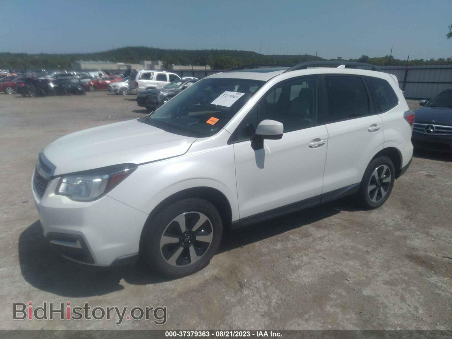 2017 SUBARU FORESTER - VIN: JF2SJAEC9HH552612 - Фото 2