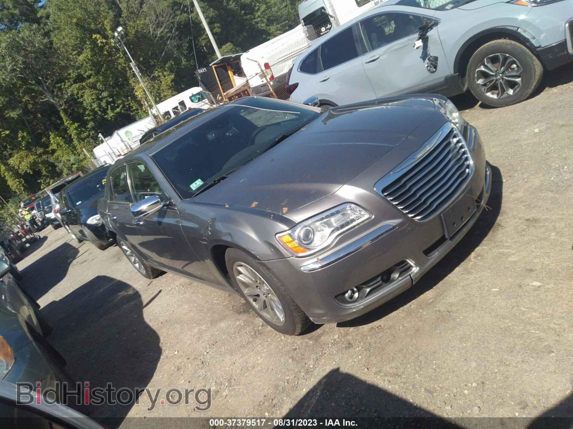 Фотография 2C3CCAET0CH147209 - CHRYSLER 300 2012