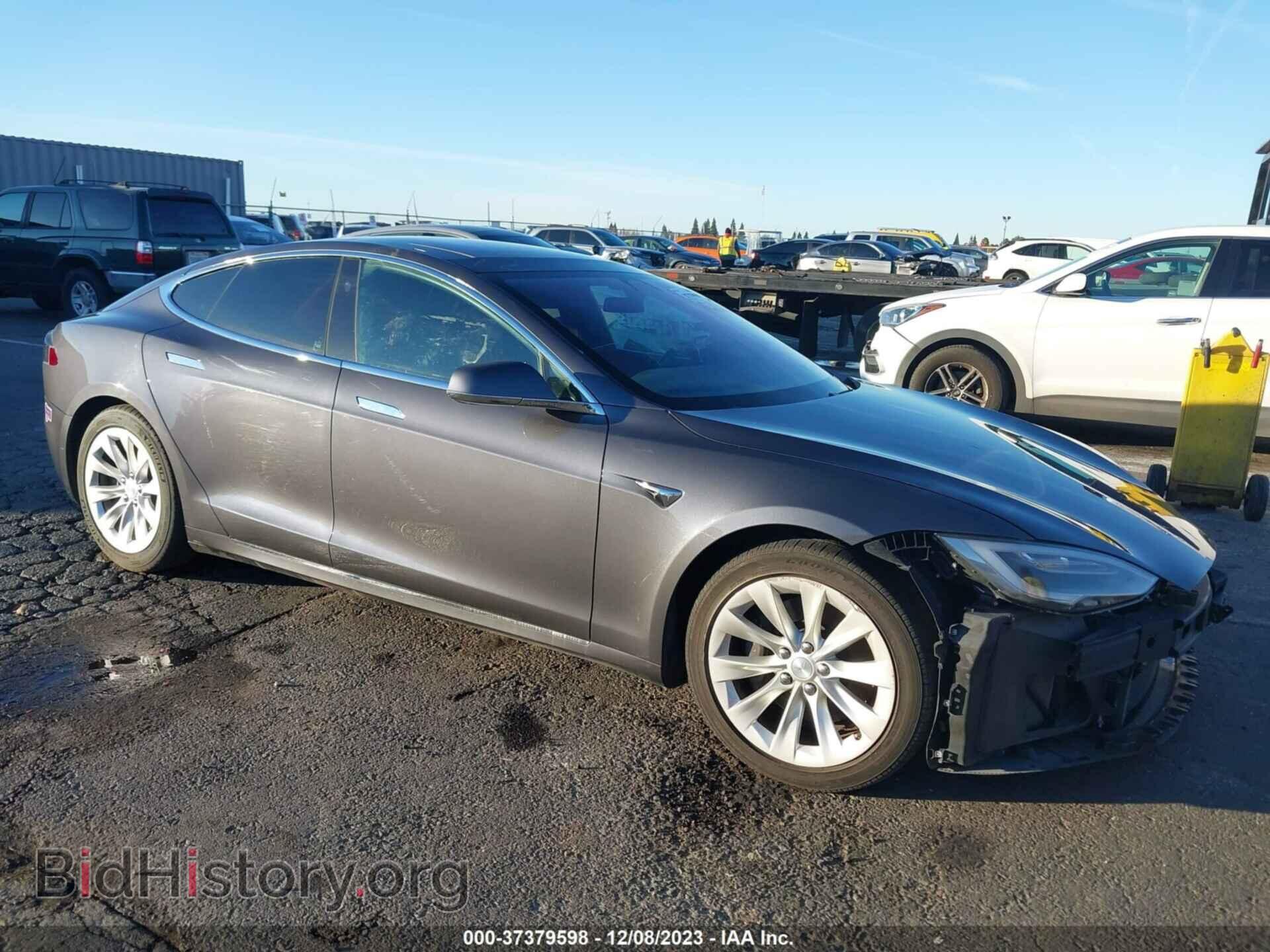 Фотография 5YJSA1E23JF285799 - TESLA MODEL S 2018