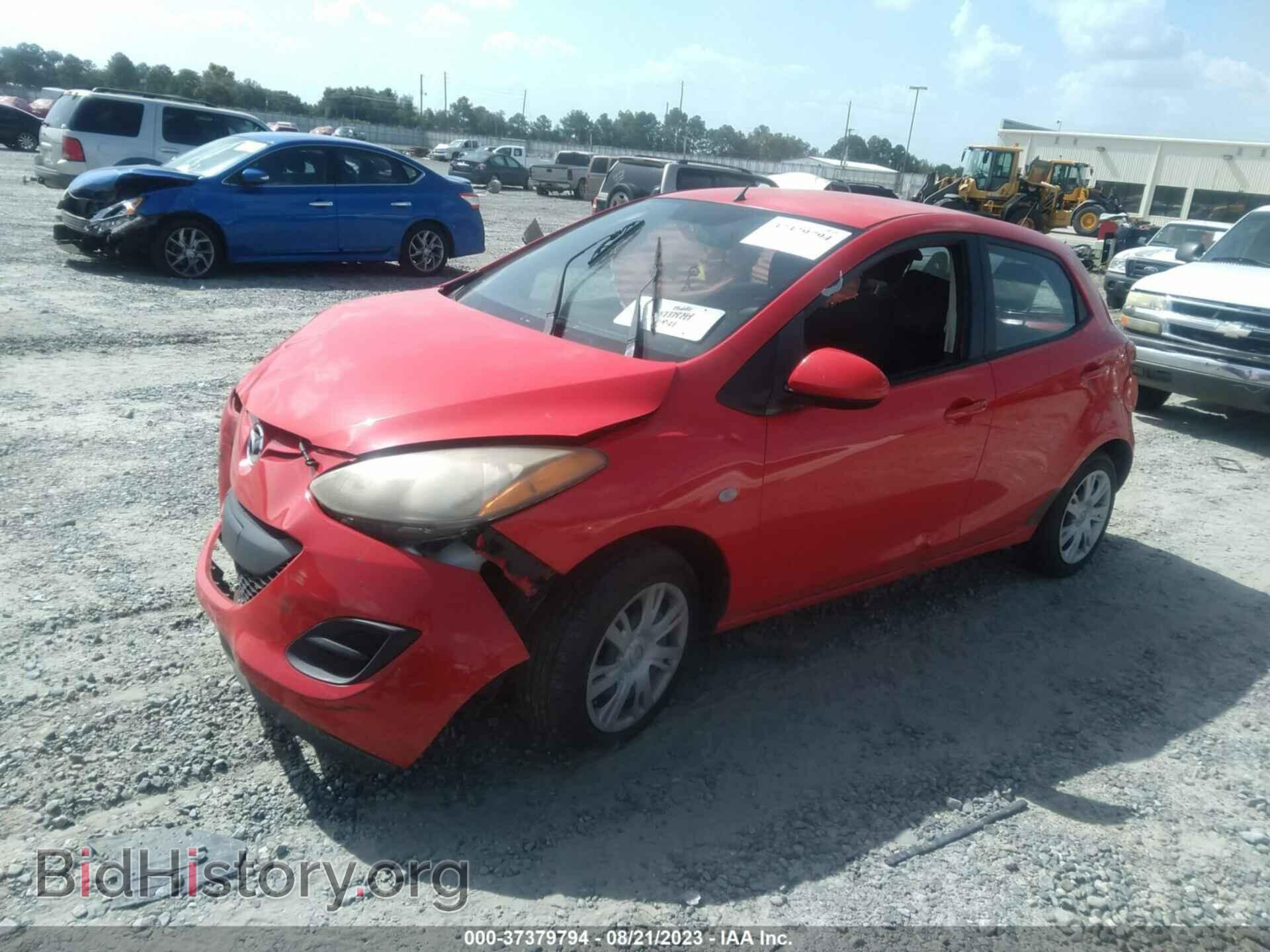 2011 MAZDA MAZDA2 - VIN: JM1DE1HY6B0103705 - Фото 2
