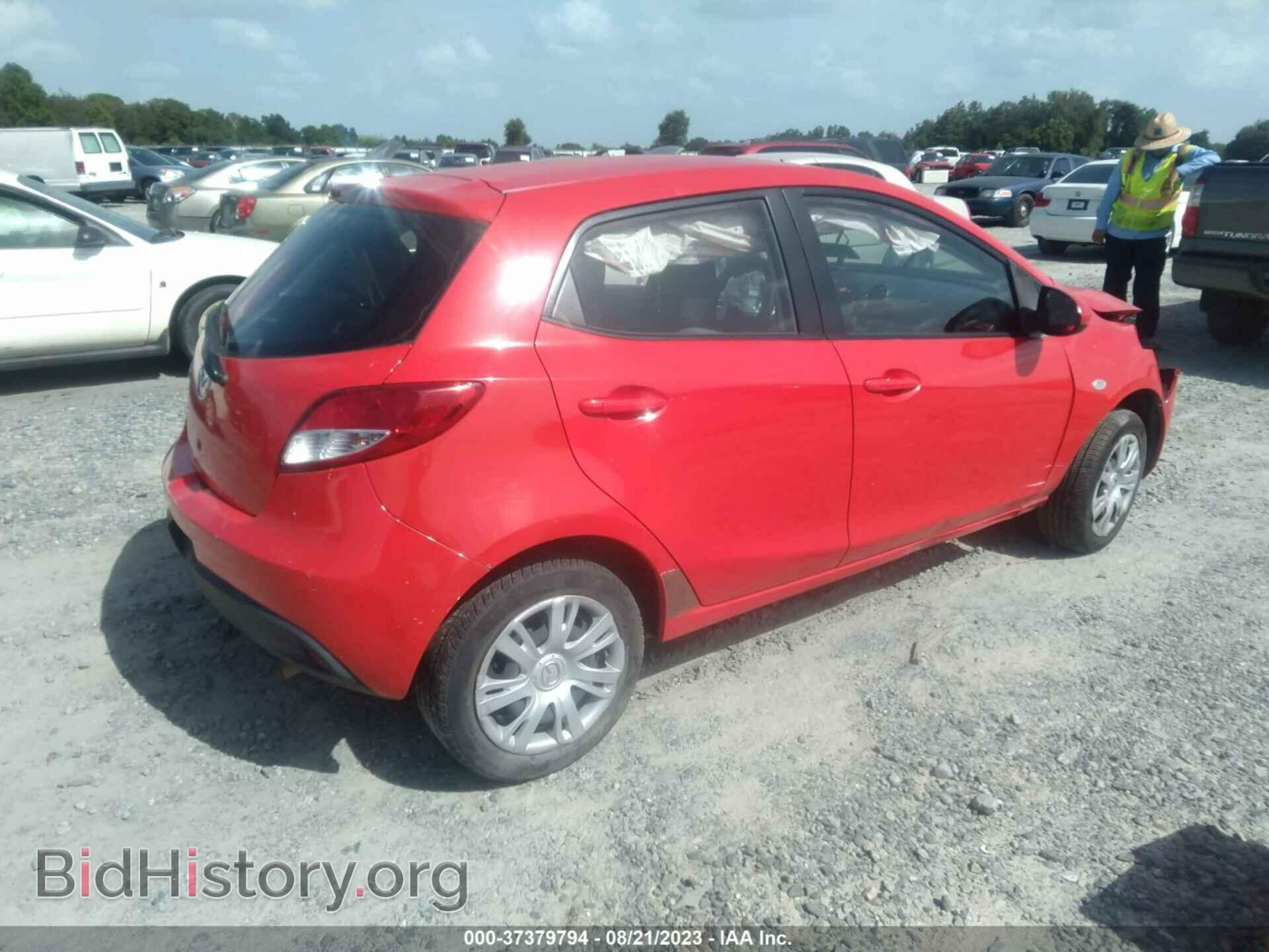 2011 MAZDA MAZDA2 - VIN: JM1DE1HY6B0103705 - Фото 4