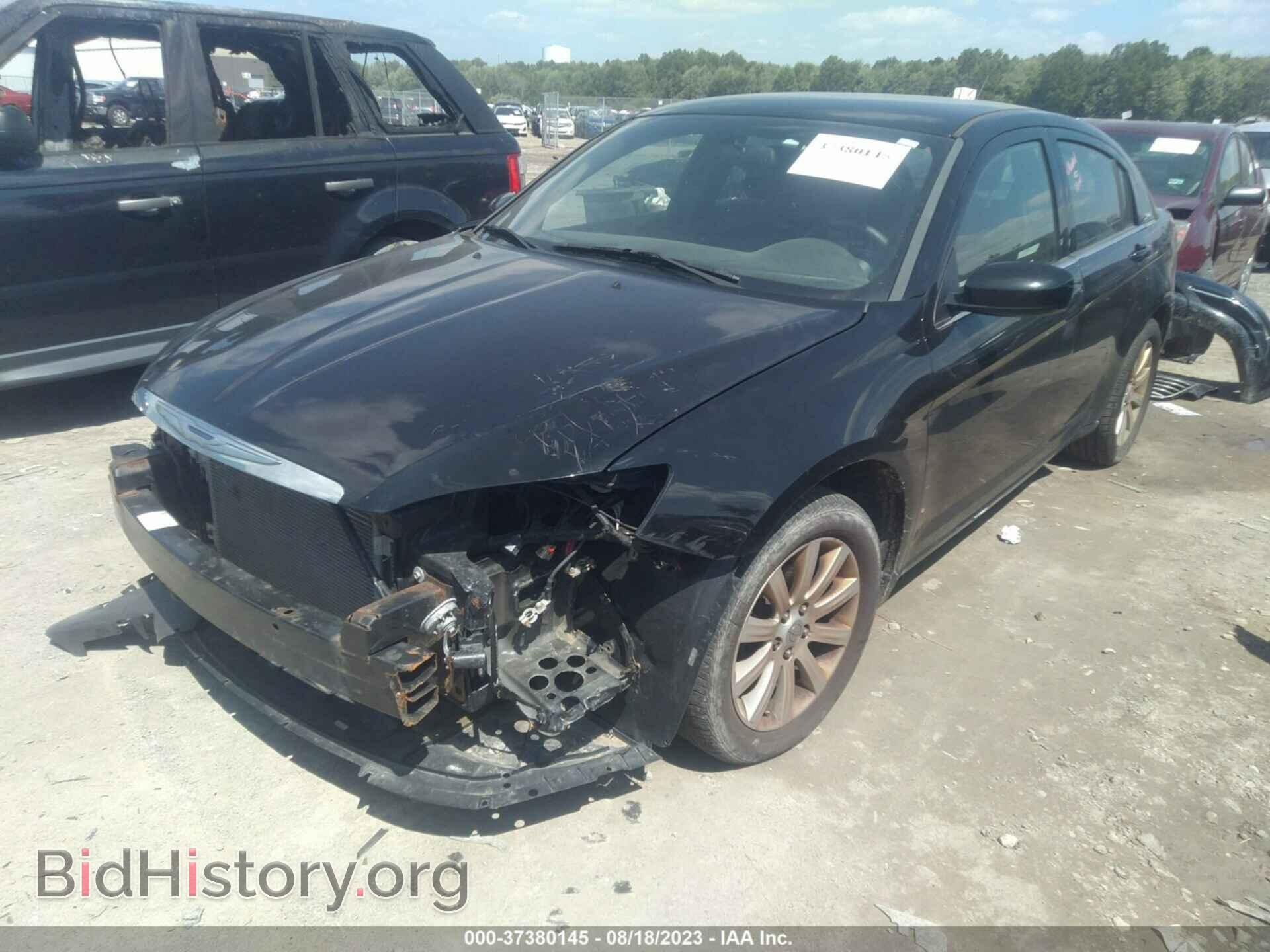 2013 CHRYSLER 200 - VIN: 1C3CCBBB3DN727984 - Photo 2