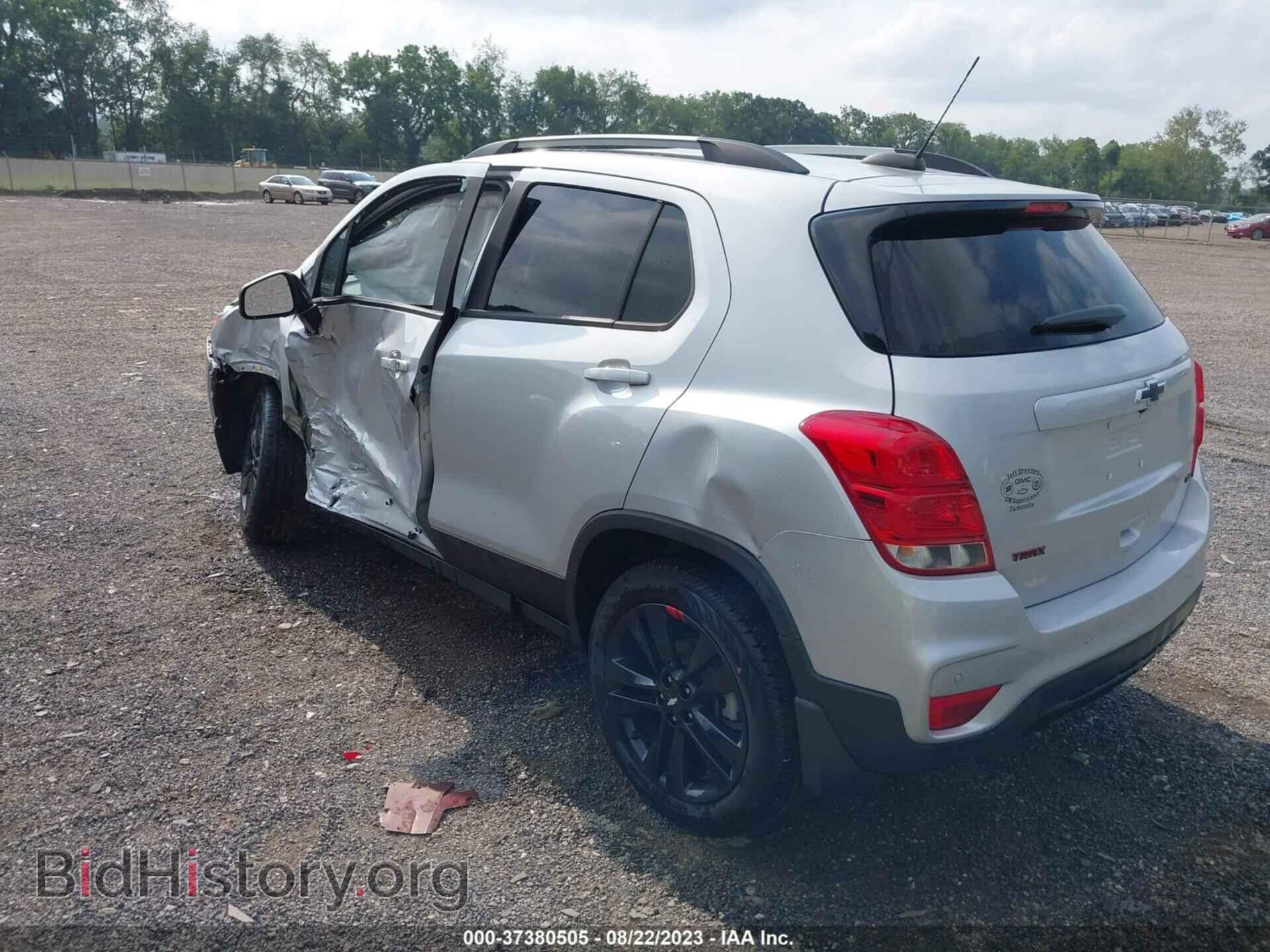 2021 CHEVROLET TRAX - VIN: KL7CJPSM3MB366903 - Фото 3