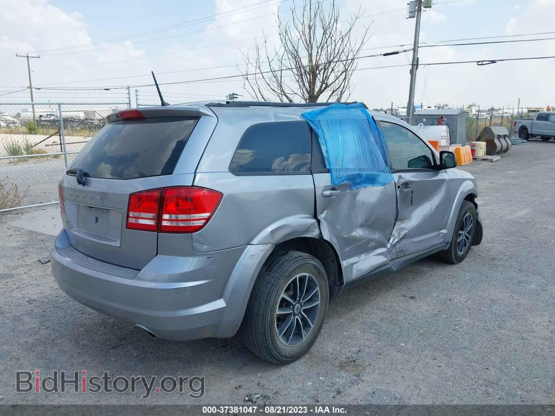 2018 DODGE JOURNEY - VIN: 3C4PDCAB1JT445775 - Фото 4