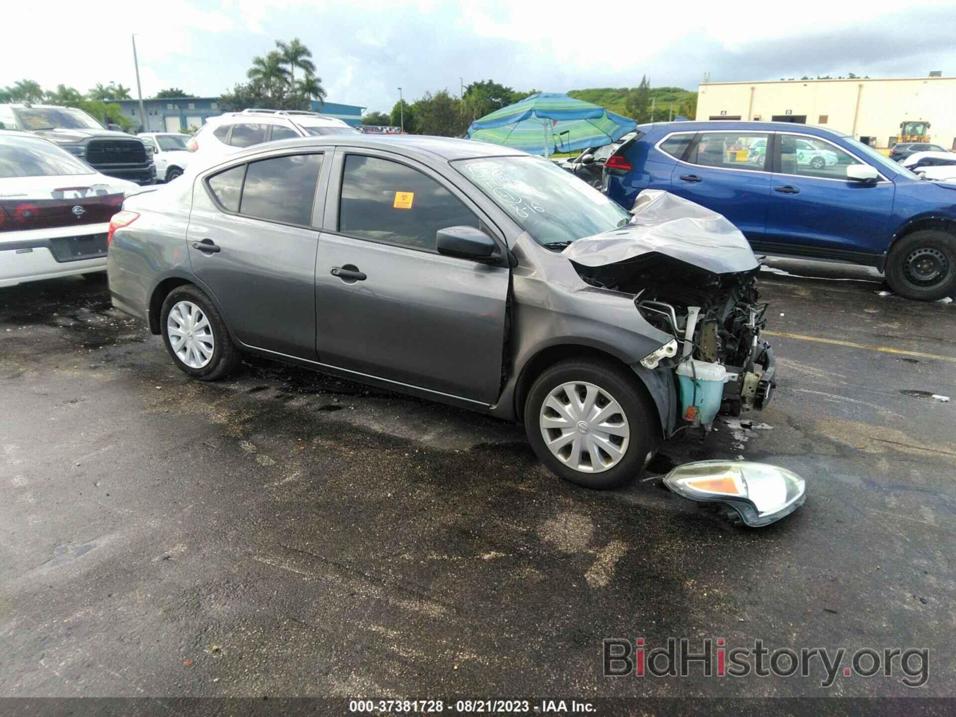 Photo 3N1CN7AP0KL828366 - NISSAN VERSA SEDAN 2019