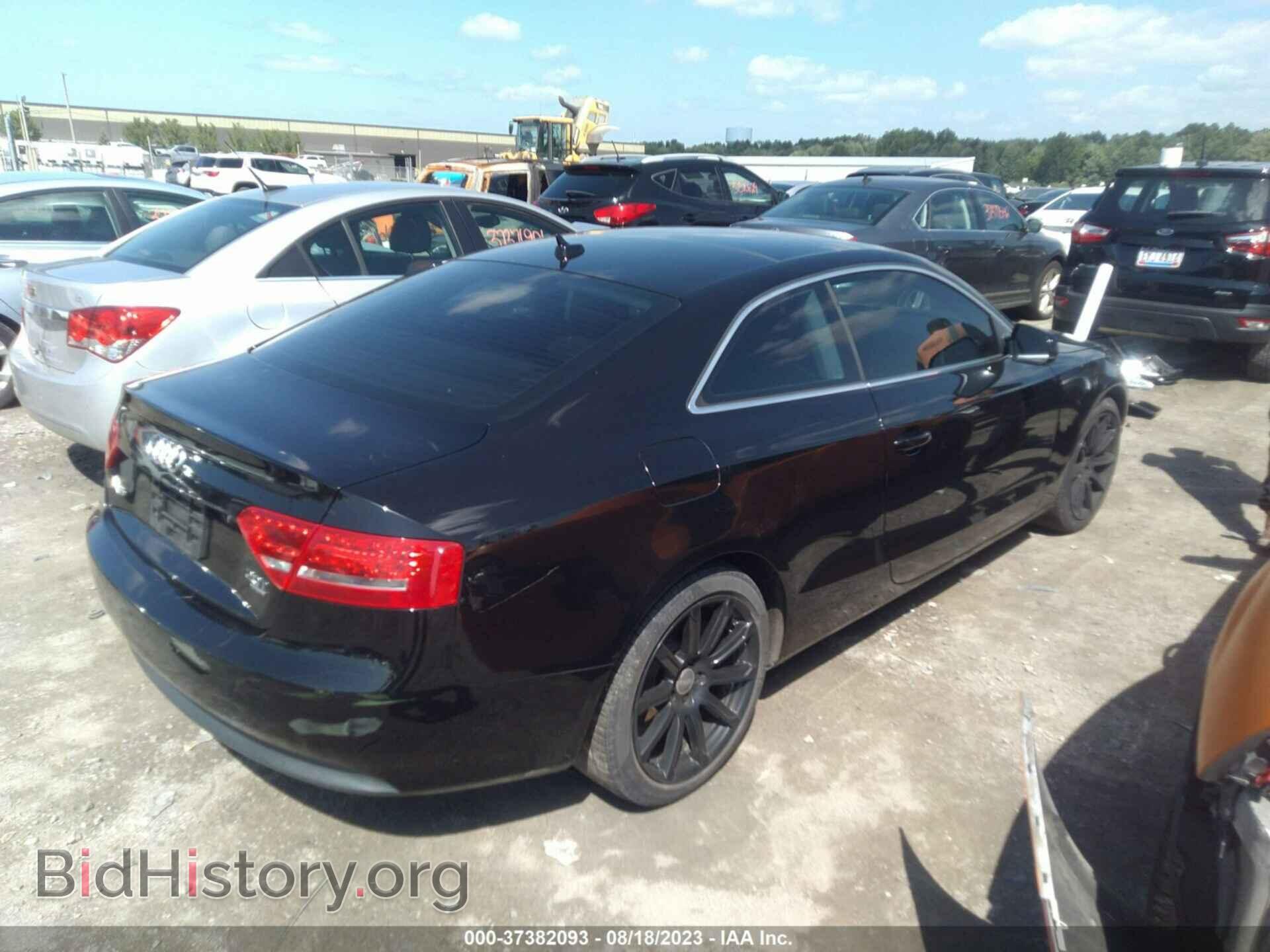 2011 AUDI A5 - VIN: WAURFAFR8BA054125 - Фото 4