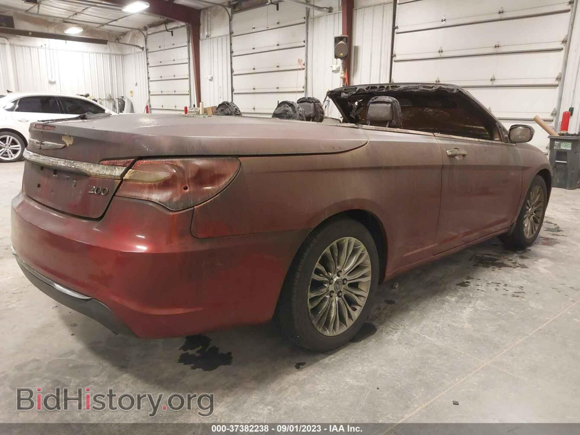 2013 CHRYSLER 200 - VIN: 1C3BCBFG1DN509351 - Photo 4
