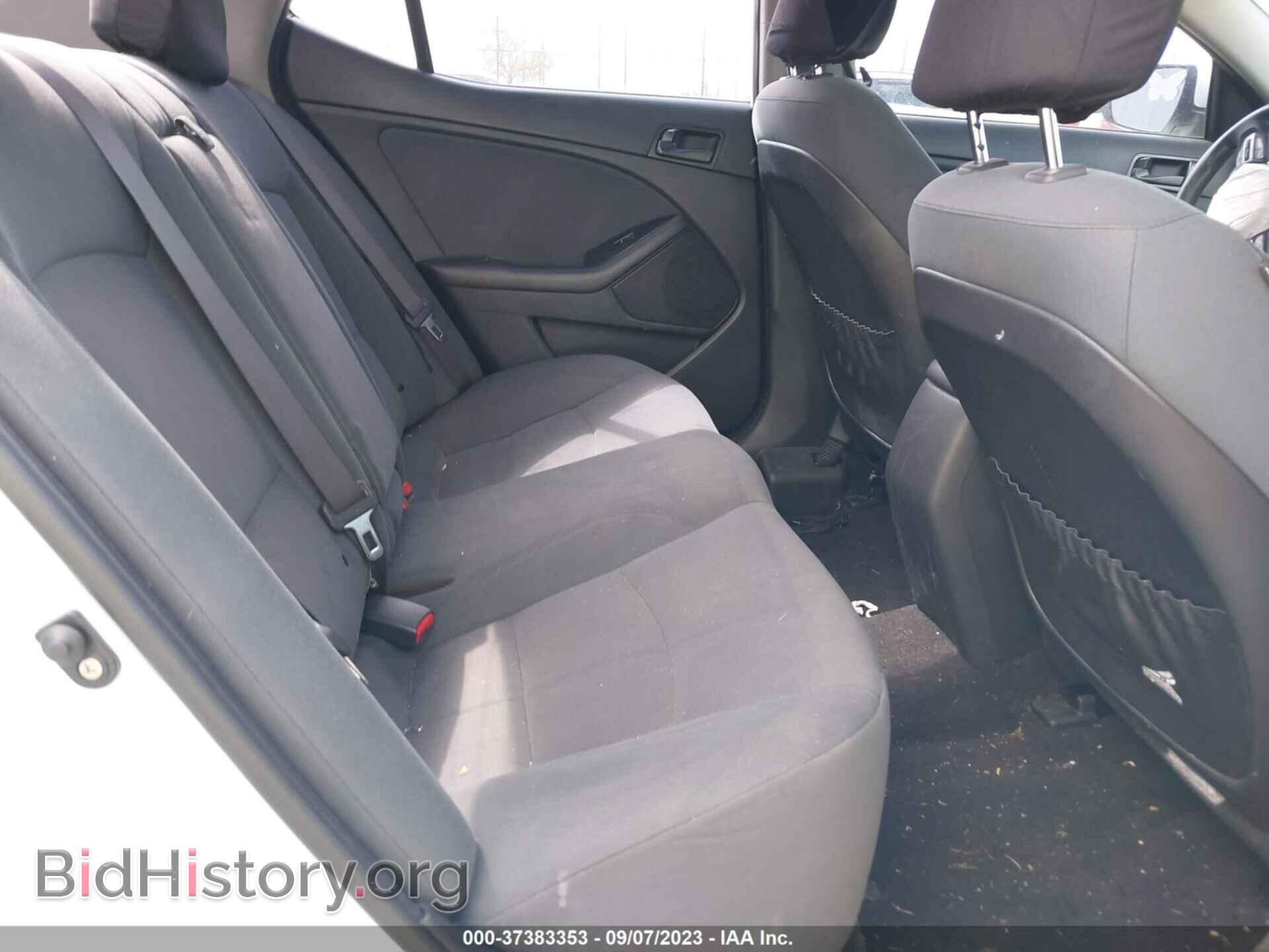 2015 KIA OPTIMA - VIN: KNAGM4A76F5663846 - Фото 8