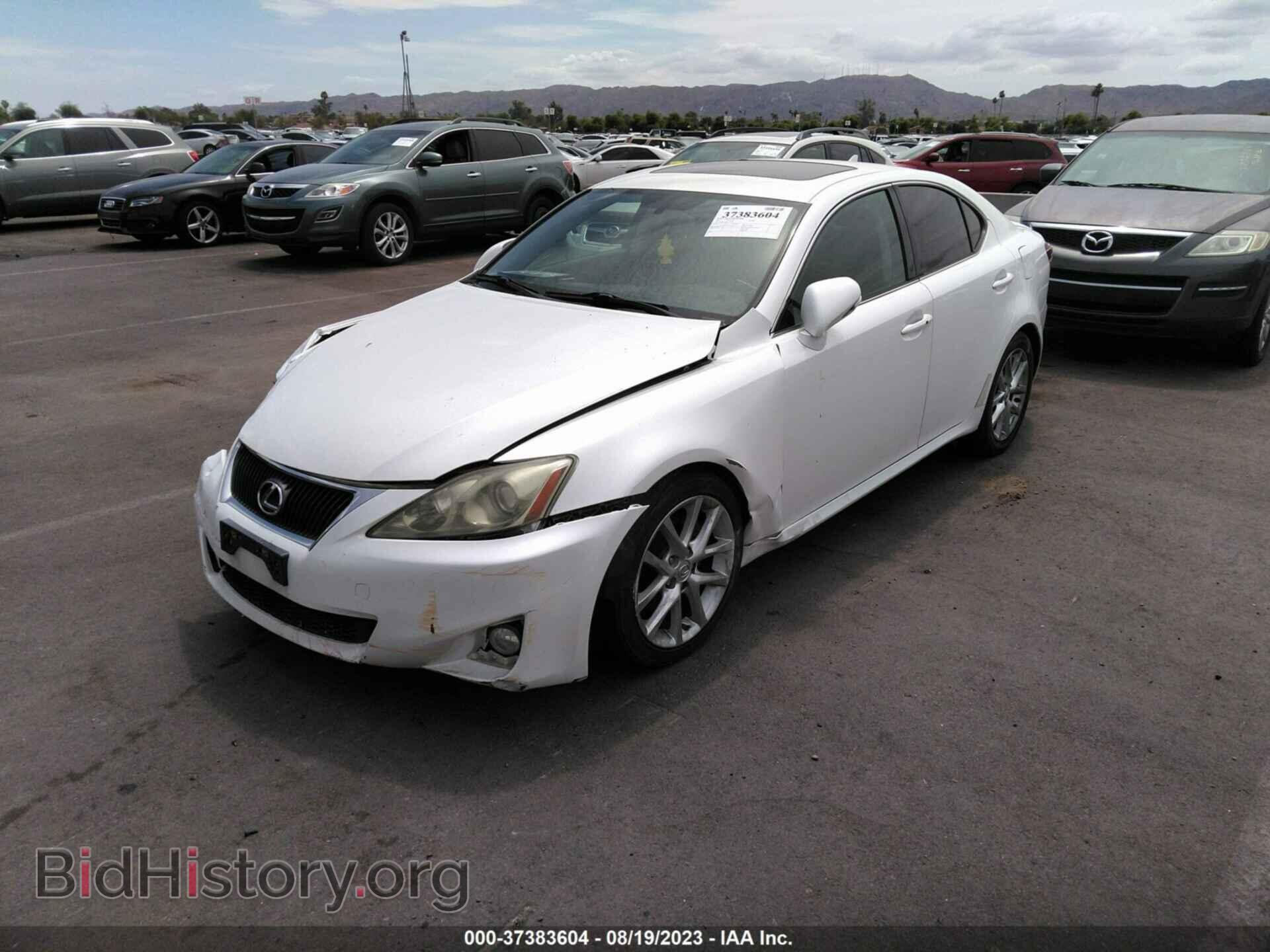 2011 LEXUS IS 250 - VIN: JTHBF5C24B5147153 - Фото 2