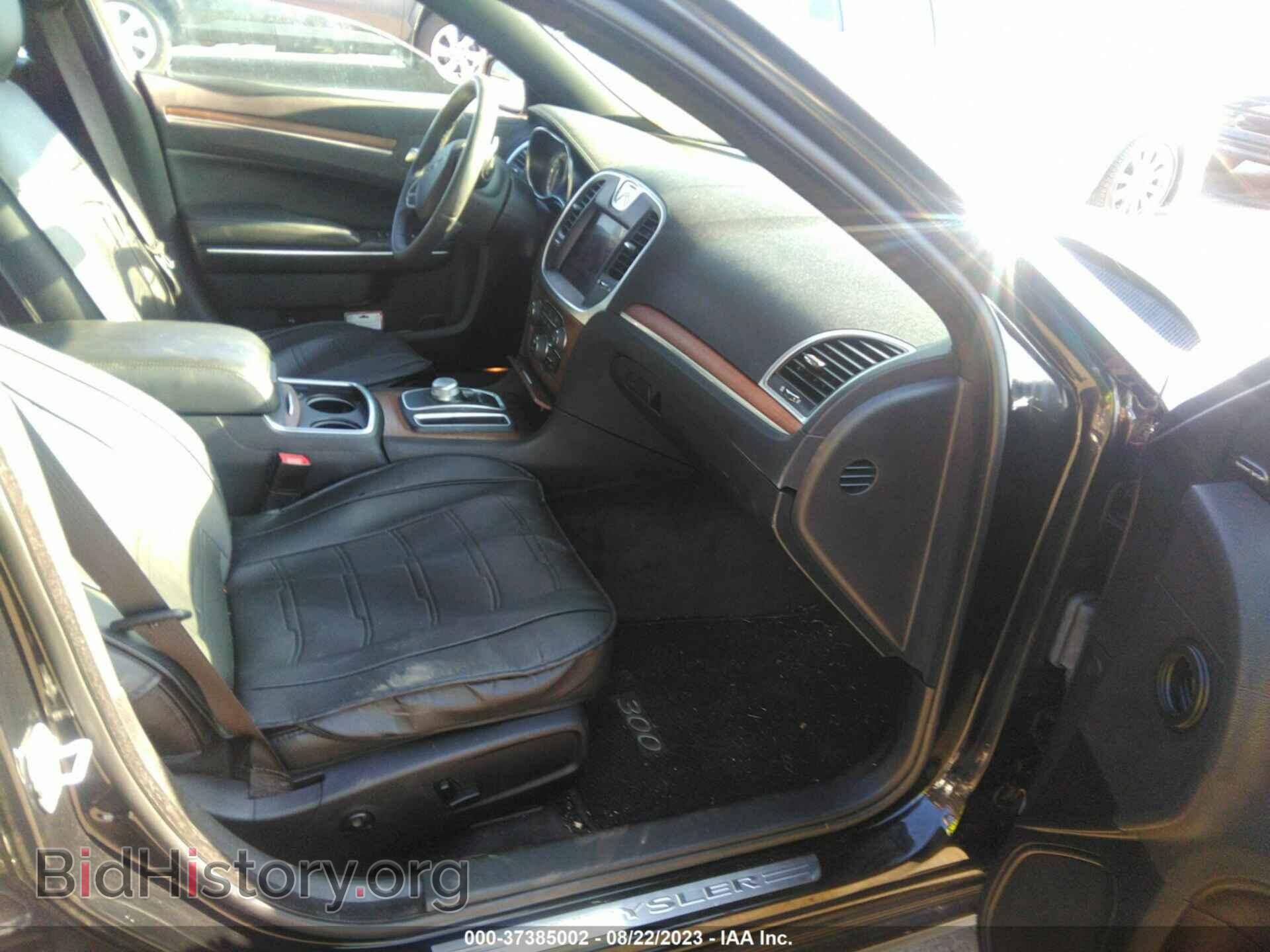 2017 CHRYSLER 300 - VIN: 2C3CCAPT2HH647408 - Фото 5