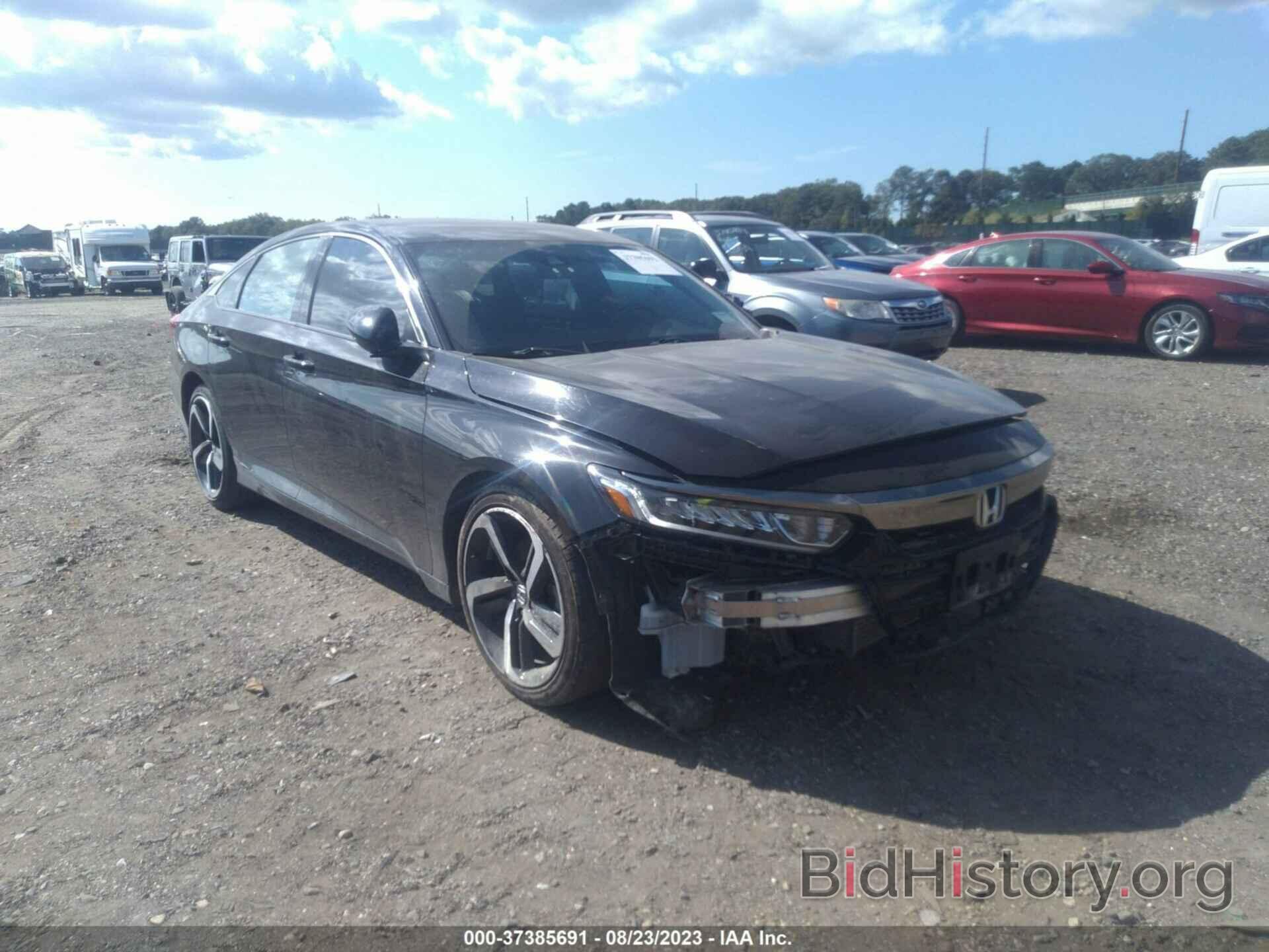 Photo 1HGCV1F36JA148513 - HONDA ACCORD SEDAN 2018