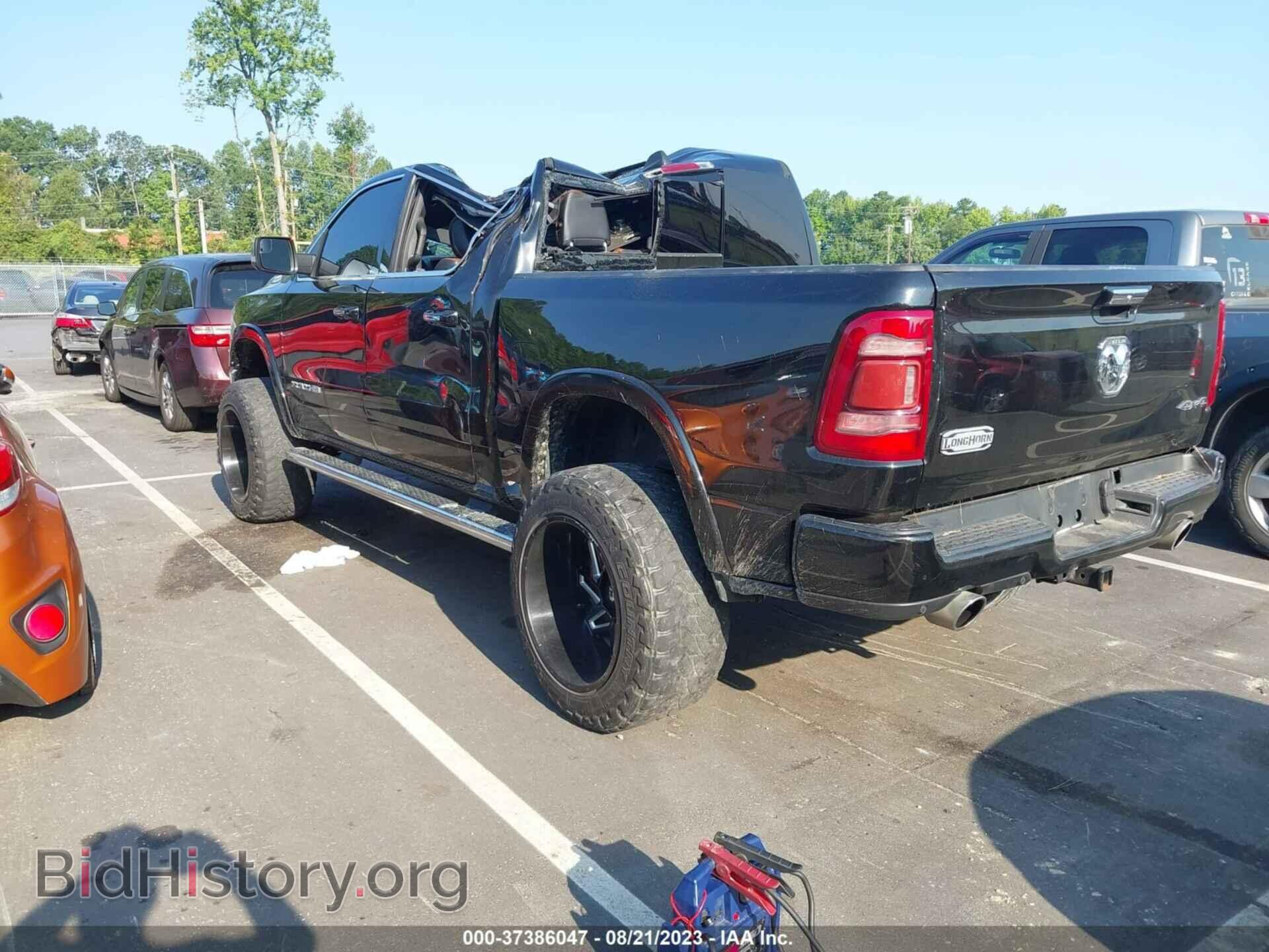 2019 RAM 1500 - VIN: 1C6SRFKT5KN796251 - Фото 3