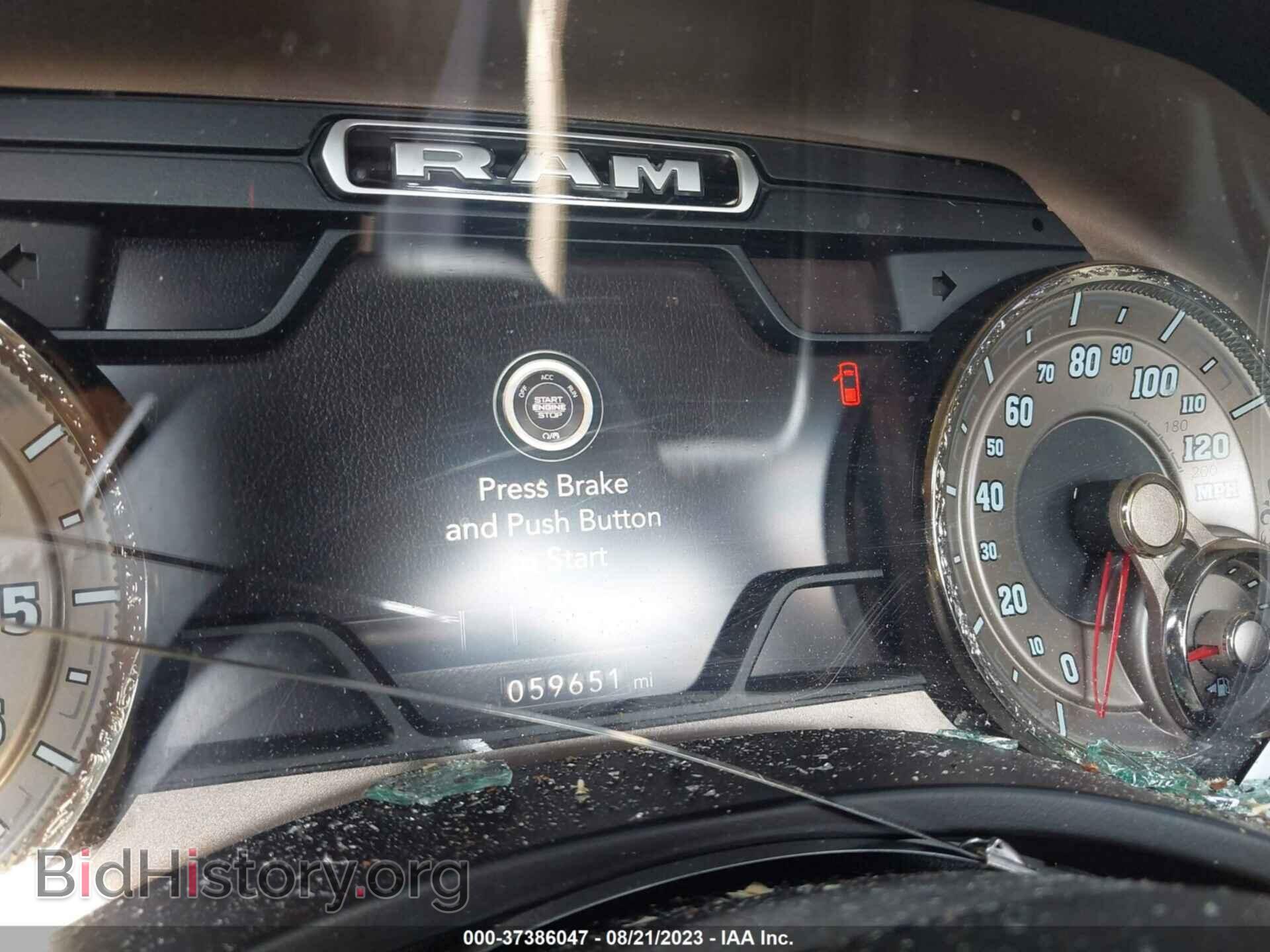 2019 RAM 1500 - VIN: 1C6SRFKT5KN796251 - Фото 7