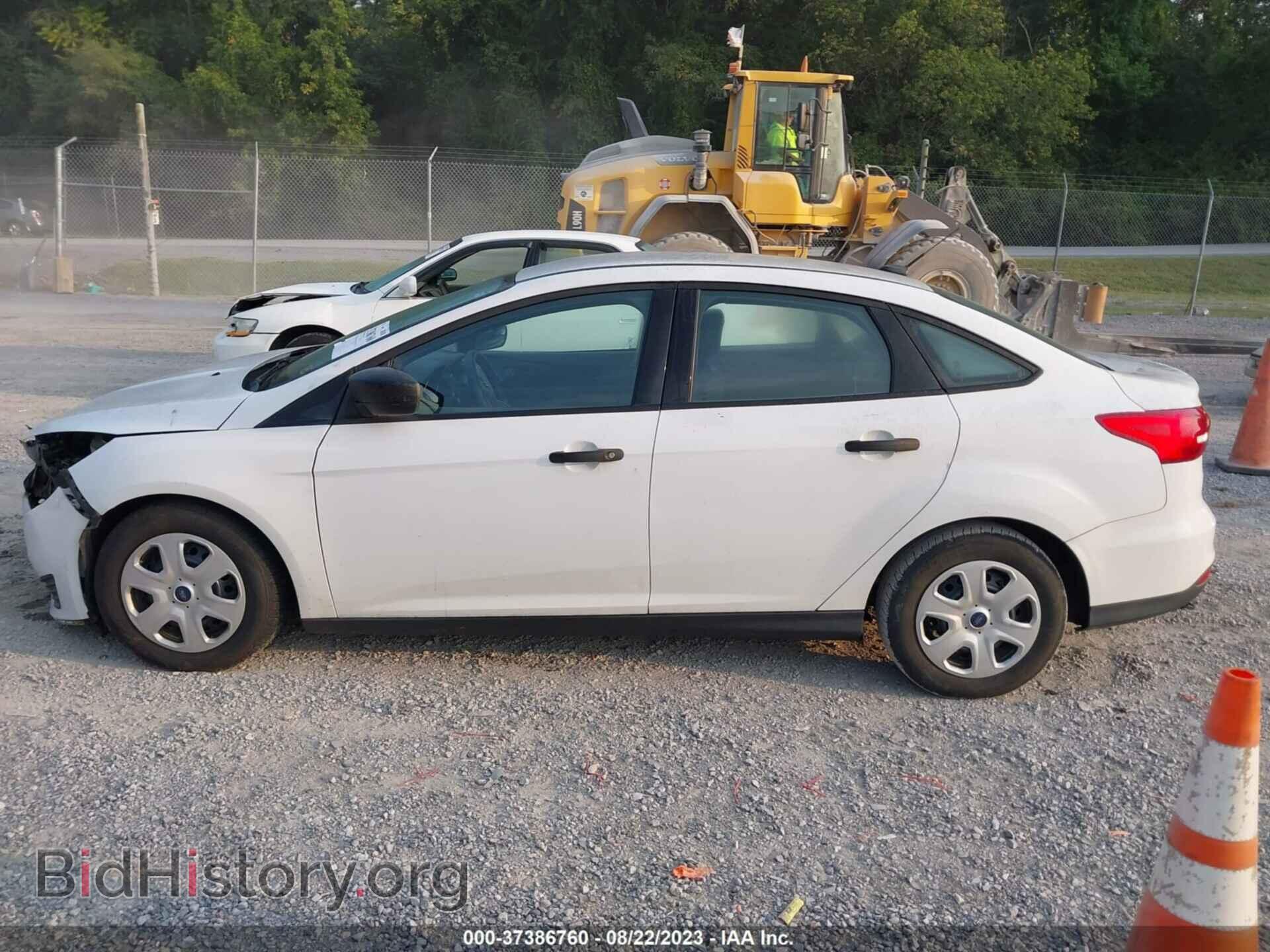2018 FORD FOCUS - VIN: 1FADP3E20JL238901 - Фото 14