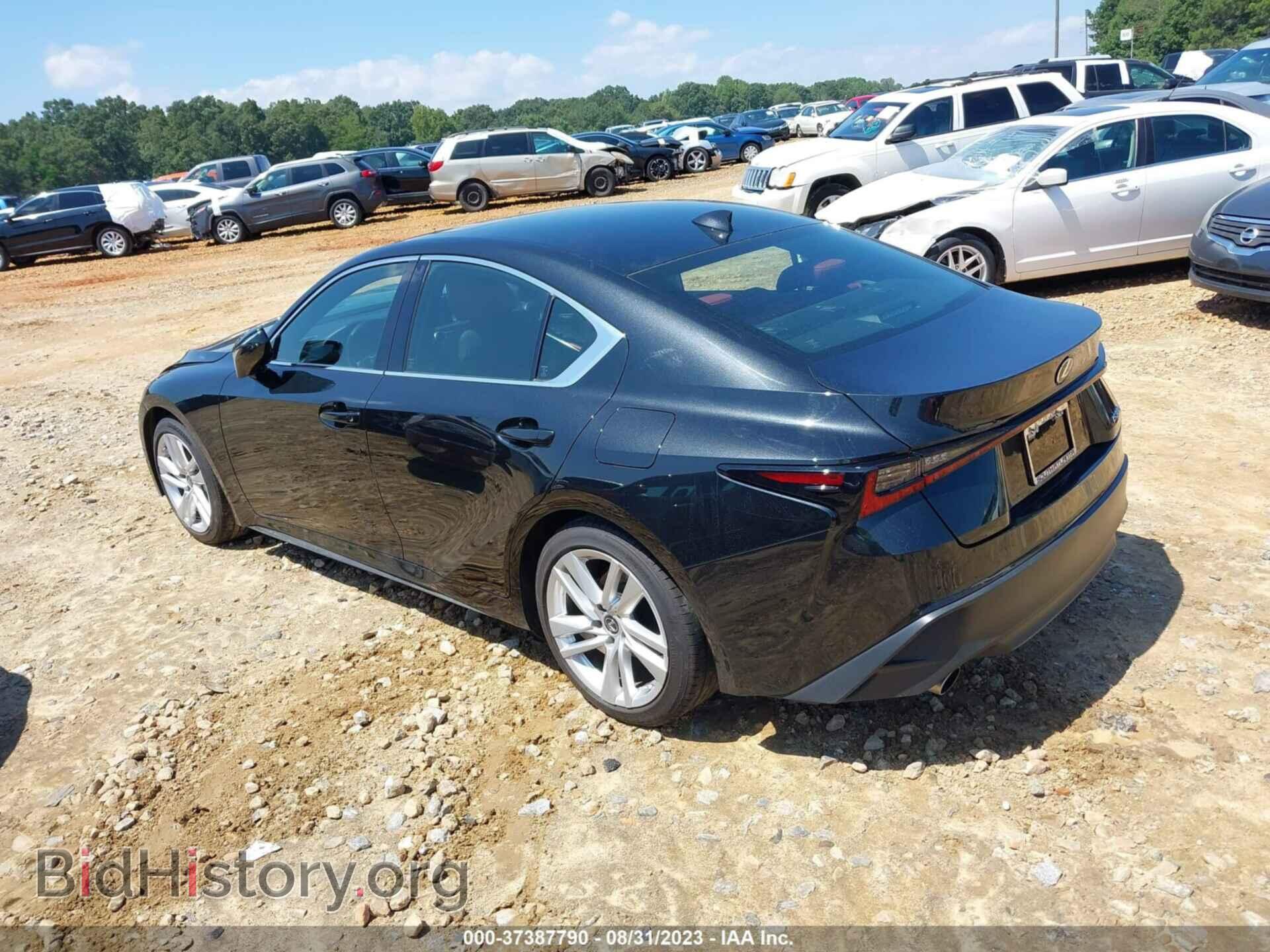 2021 LEXUS IS - VIN: JTHCA1D28M5114847 - Фото 3