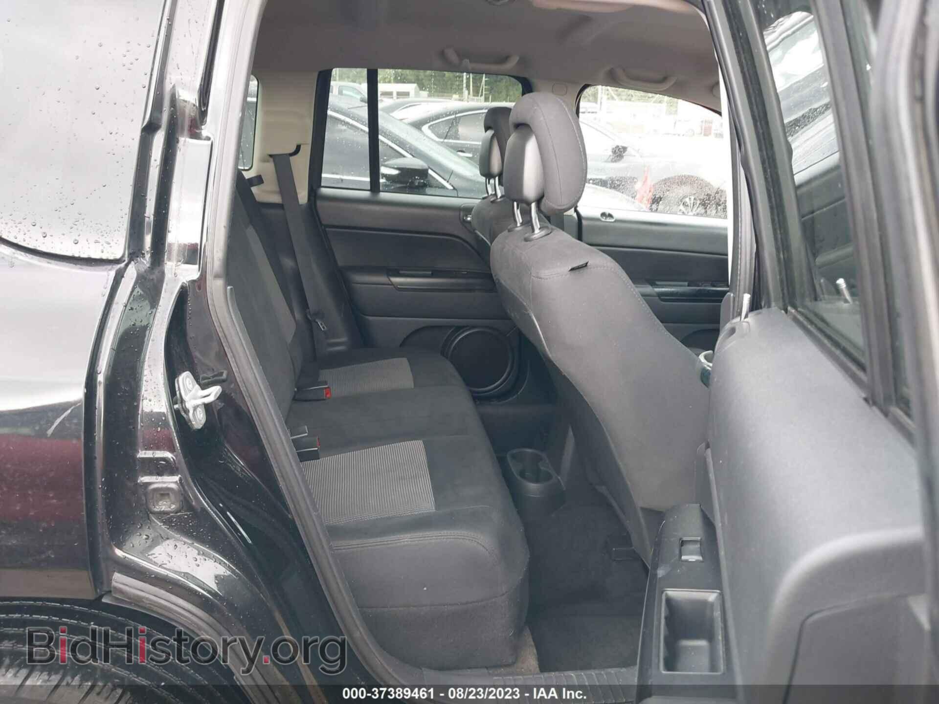 2014 JEEP COMPASS - VIN: 1C4NJDBB2ED727410 - Photo 8