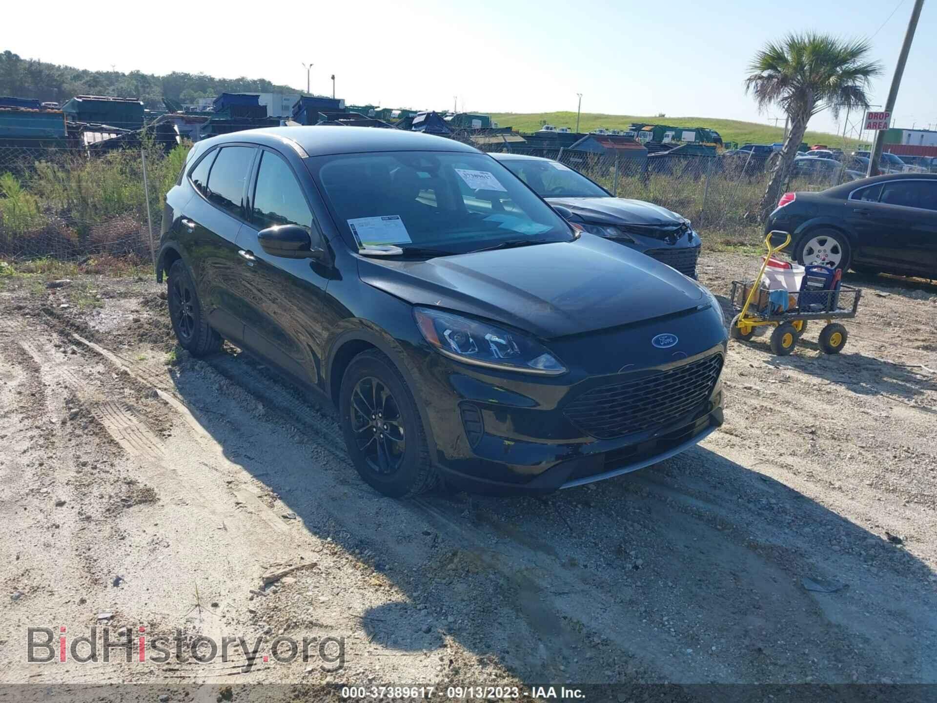 Photo 1FMCU0BZ8LUA69282 - FORD ESCAPE 2020
