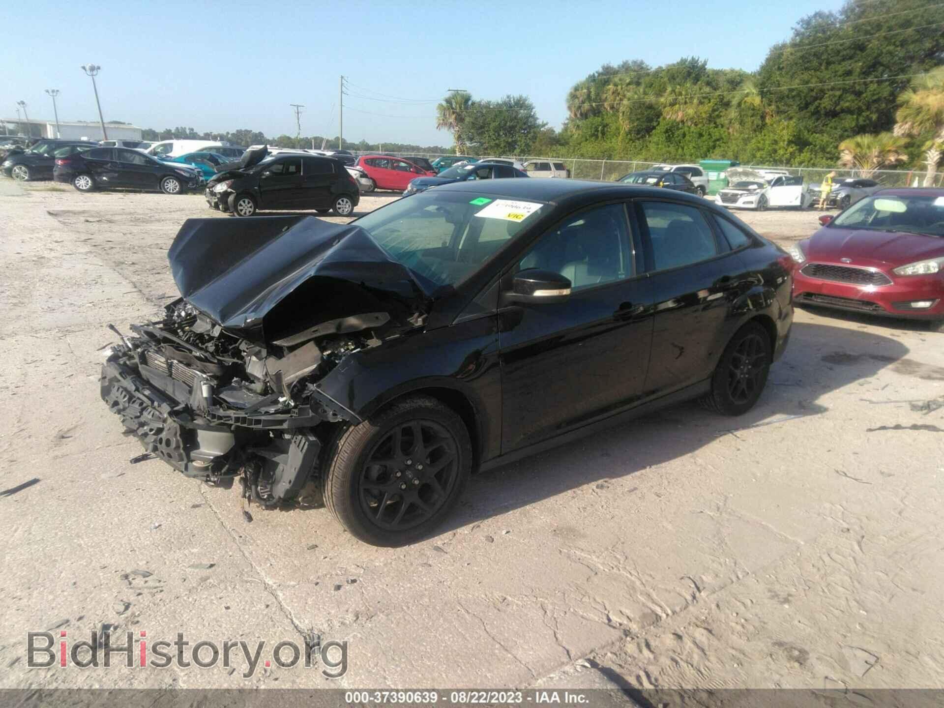 2016 FORD FOCUS - VIN: 1FADP3F23GL266442 - Фото 2