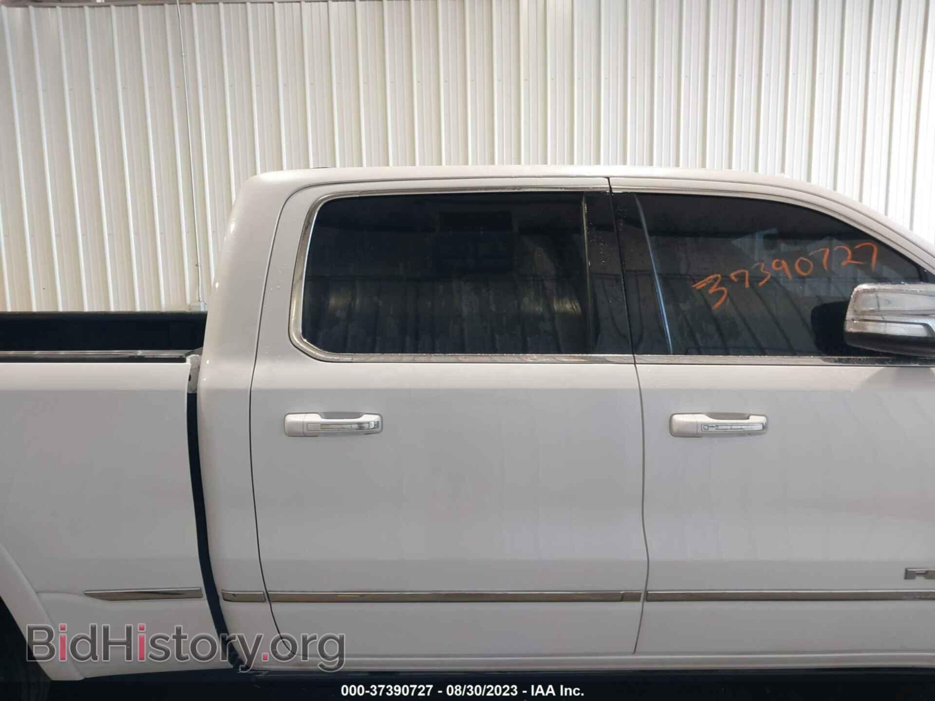 2019 RAM 1500 - VIN: 1C6SRFPT2KN804072 - Фото 13