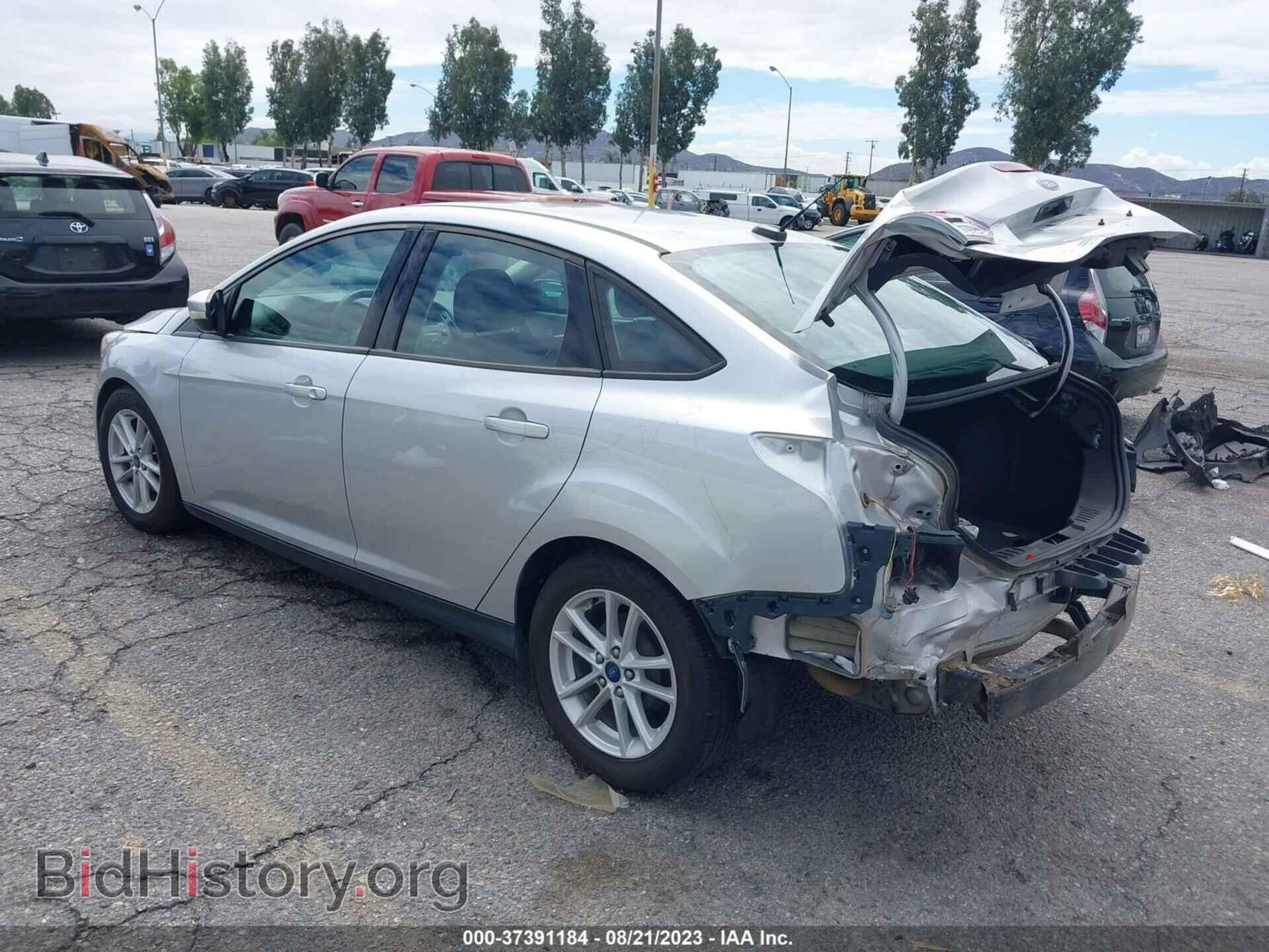 2017 FORD FOCUS - VIN: 1FADP3F2XHL258730 - Фото 3