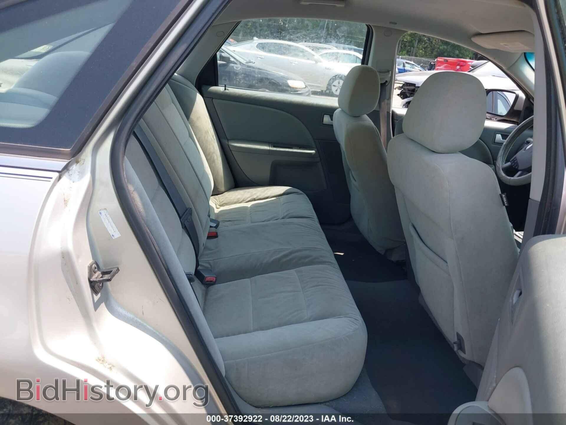 2007 FORD FIVE HUNDRED - VIN: 1FAHP24187G145565 - Фото 8