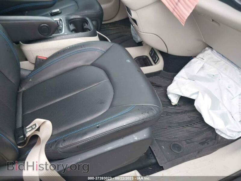 2021 Chrysler PACIFICA (VIN 2C4RC1BG9MR576857) — photo 5 of 16