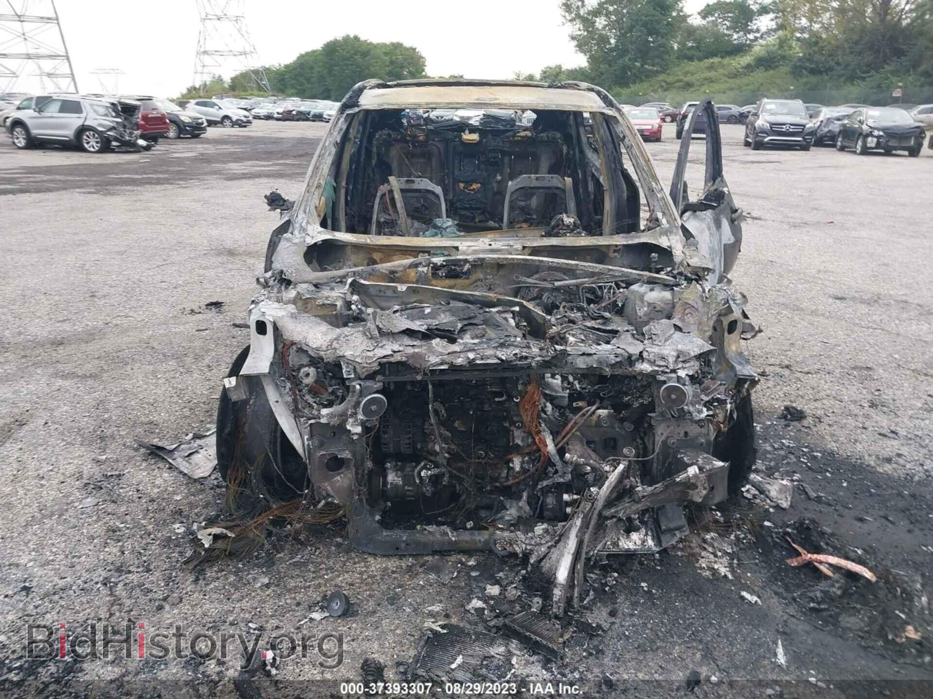 2020 JAGUAR E-PACE - VIN: SADFP2FX0L1Z83089 - Photo 11