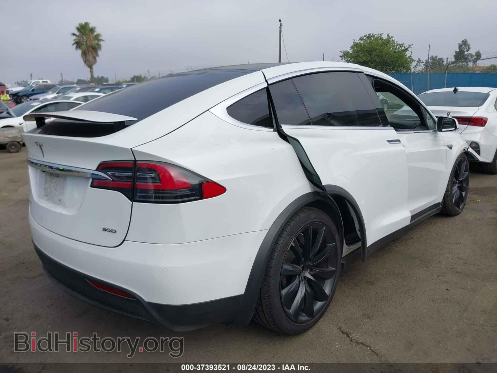 2016 TESLA MODEL X - VIN: 5YJXCBE21GF002699 - Photo 4