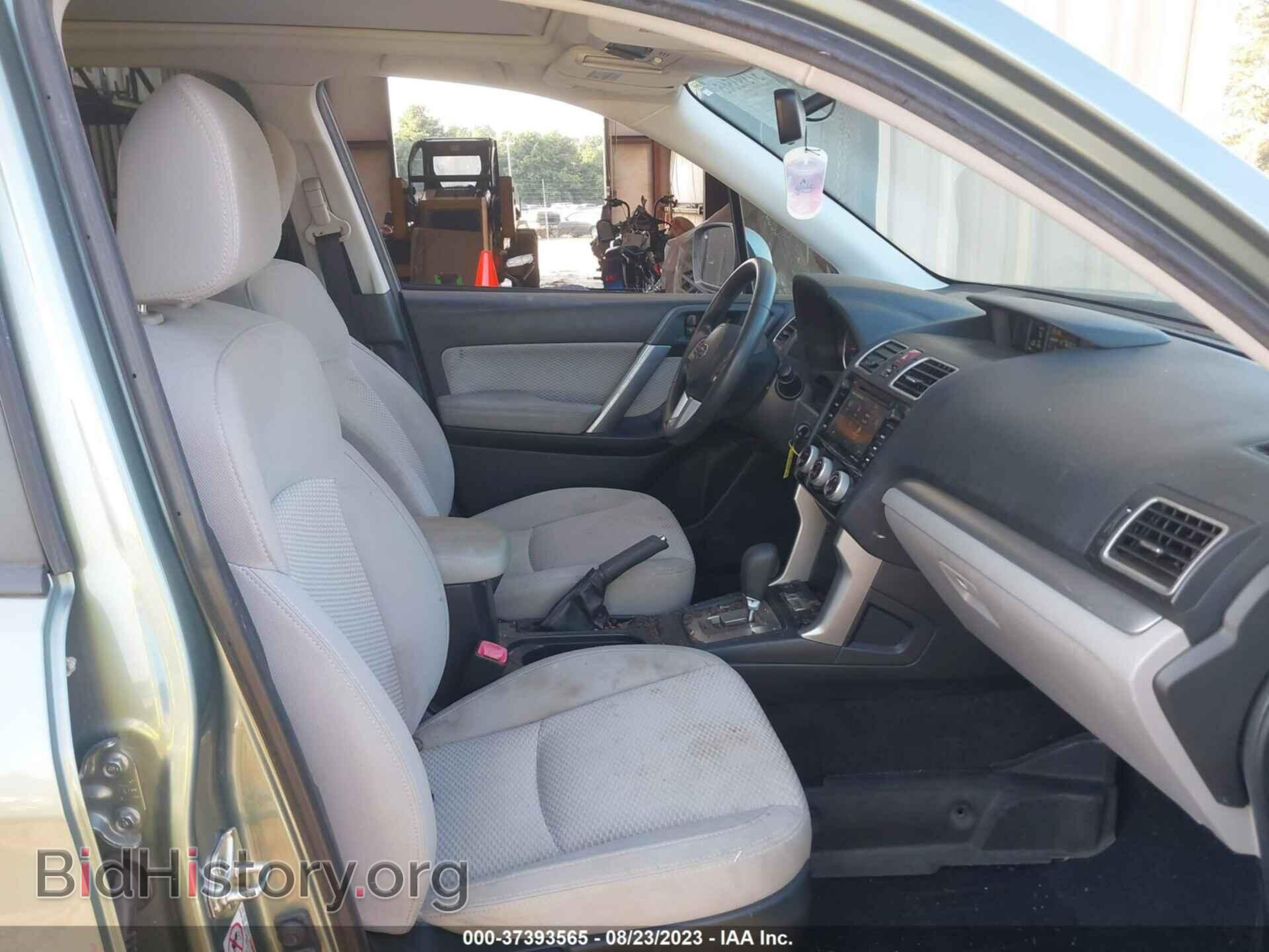 2017 SUBARU FORESTER - VIN: JF2SJAEC7HH525960 - Photo 5