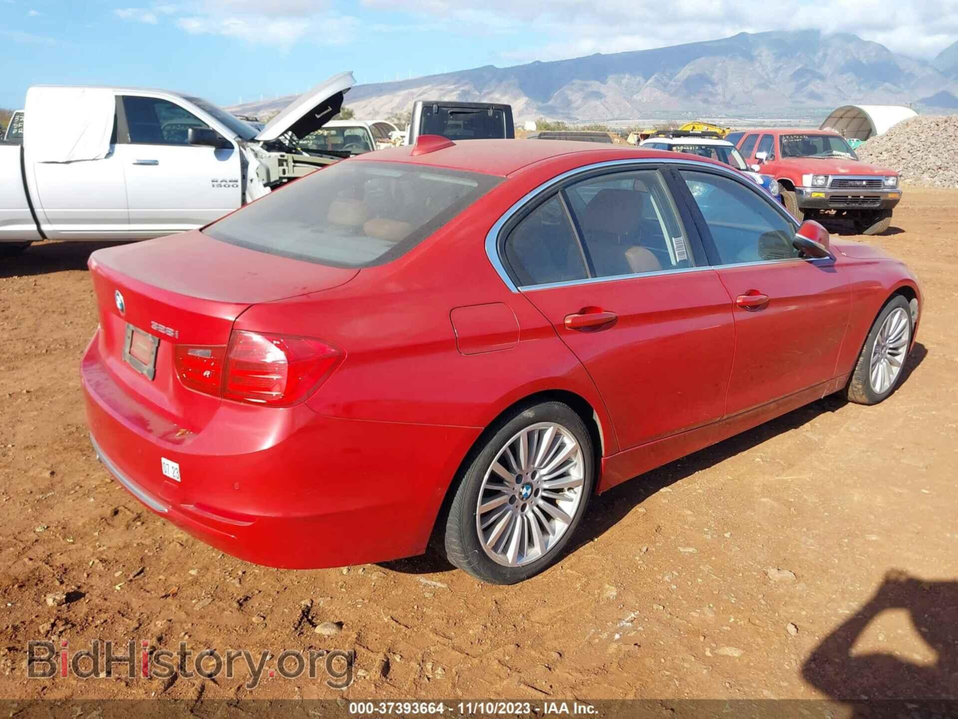 2013 BMW 328I - VIN: WBA3A5G53DNP21895 - Фото 4
