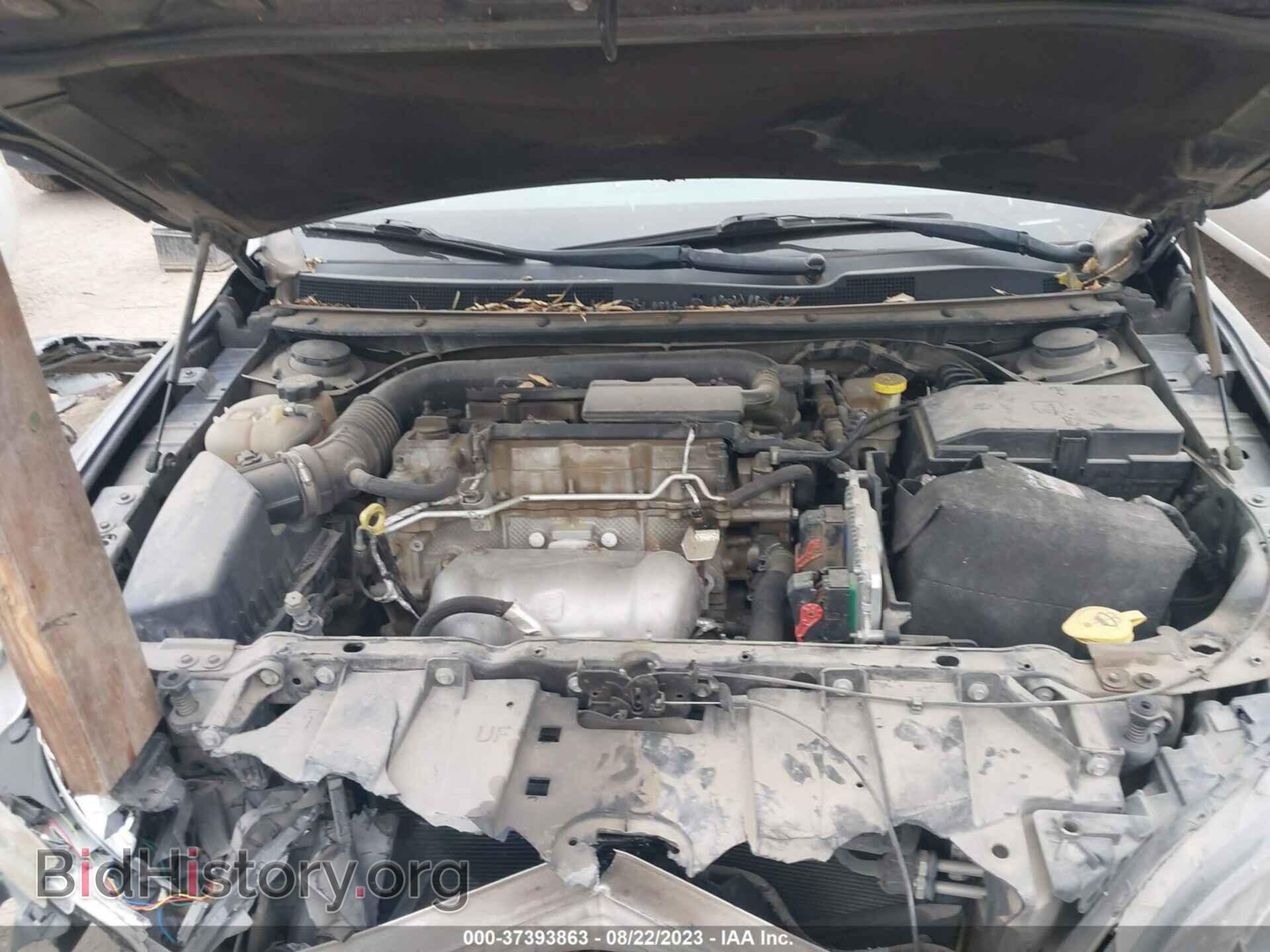 2016 CHRYSLER 200 - VIN: 1C3CCCAB3GN115442 - Фото 10