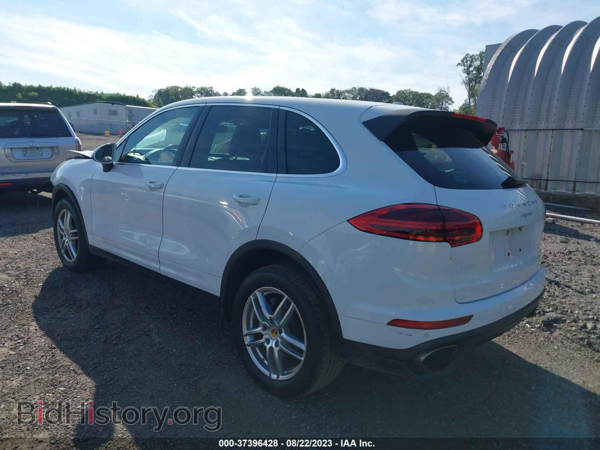 2016 PORSCHE CAYENNE - VIN: WP1AA2A29GLA06139 - Фото 3