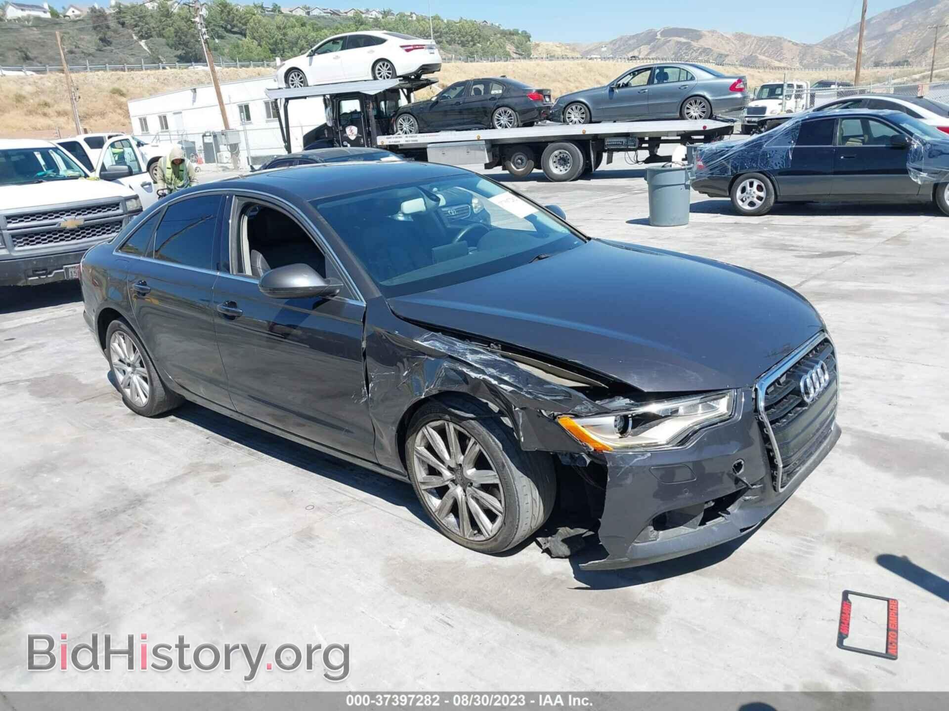 Photo WAUDFAFC3DN106908 - AUDI A6 2013