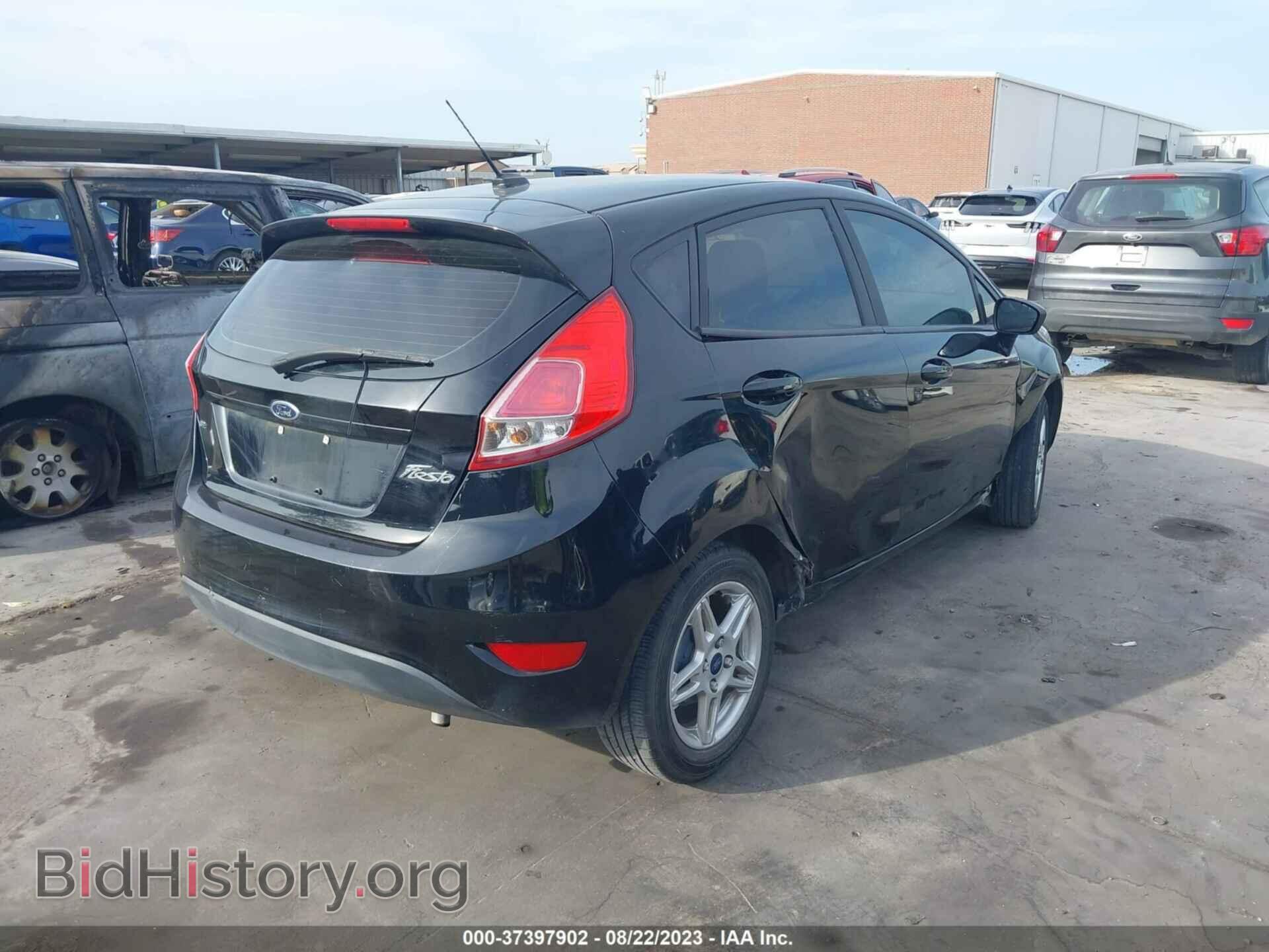 2017 FORD FIESTA - VIN: 3FADP4EJ0HM102306 - Фото 4