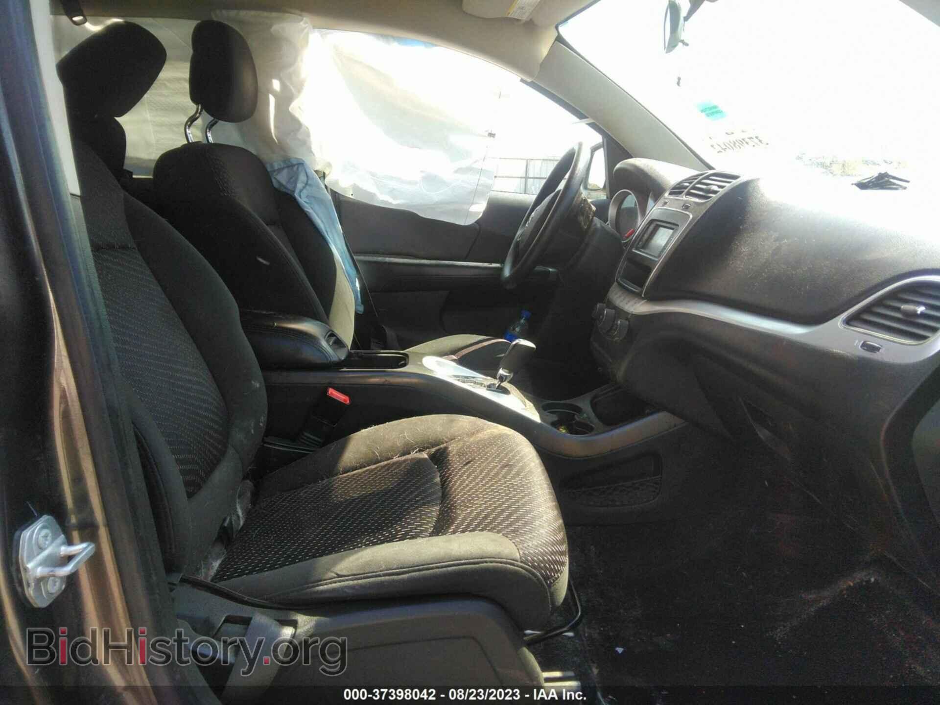 2017 DODGE JOURNEY - VIN: 3C4PDCBG8HT509489 - Фото 5